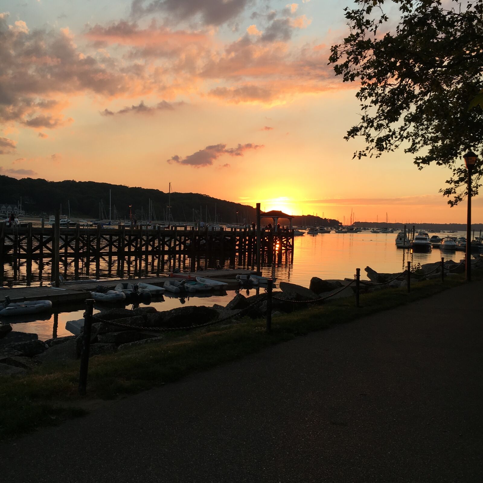 Apple iPhone 6s sample photo. Sunset photography
