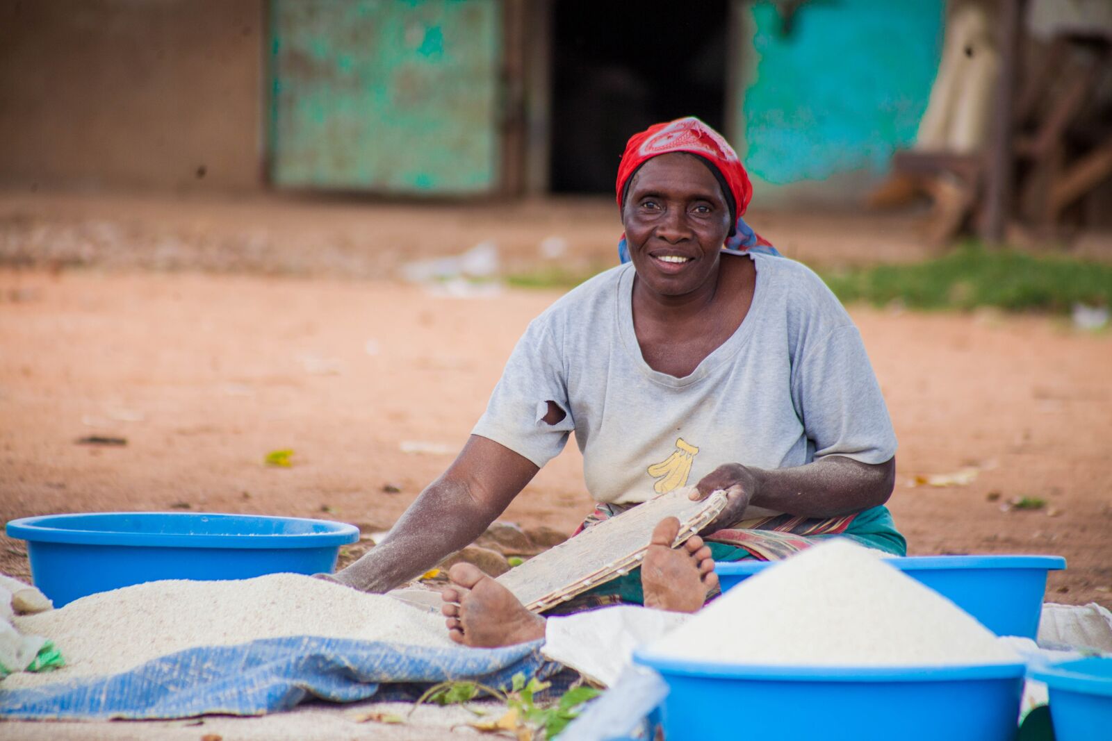 Canon EOS 5D Mark II sample photo. Food, africa, mother photography