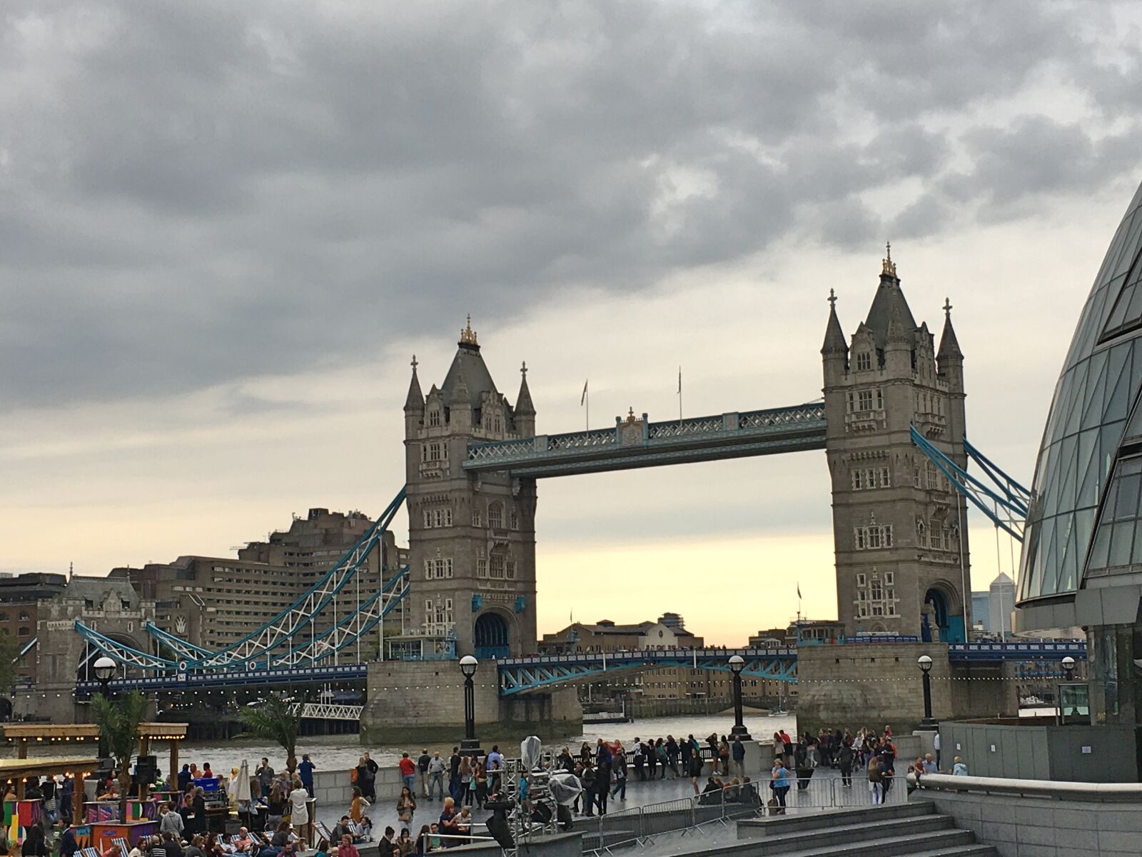 Apple iPhone 6s sample photo. Bridge, london, overcast photography