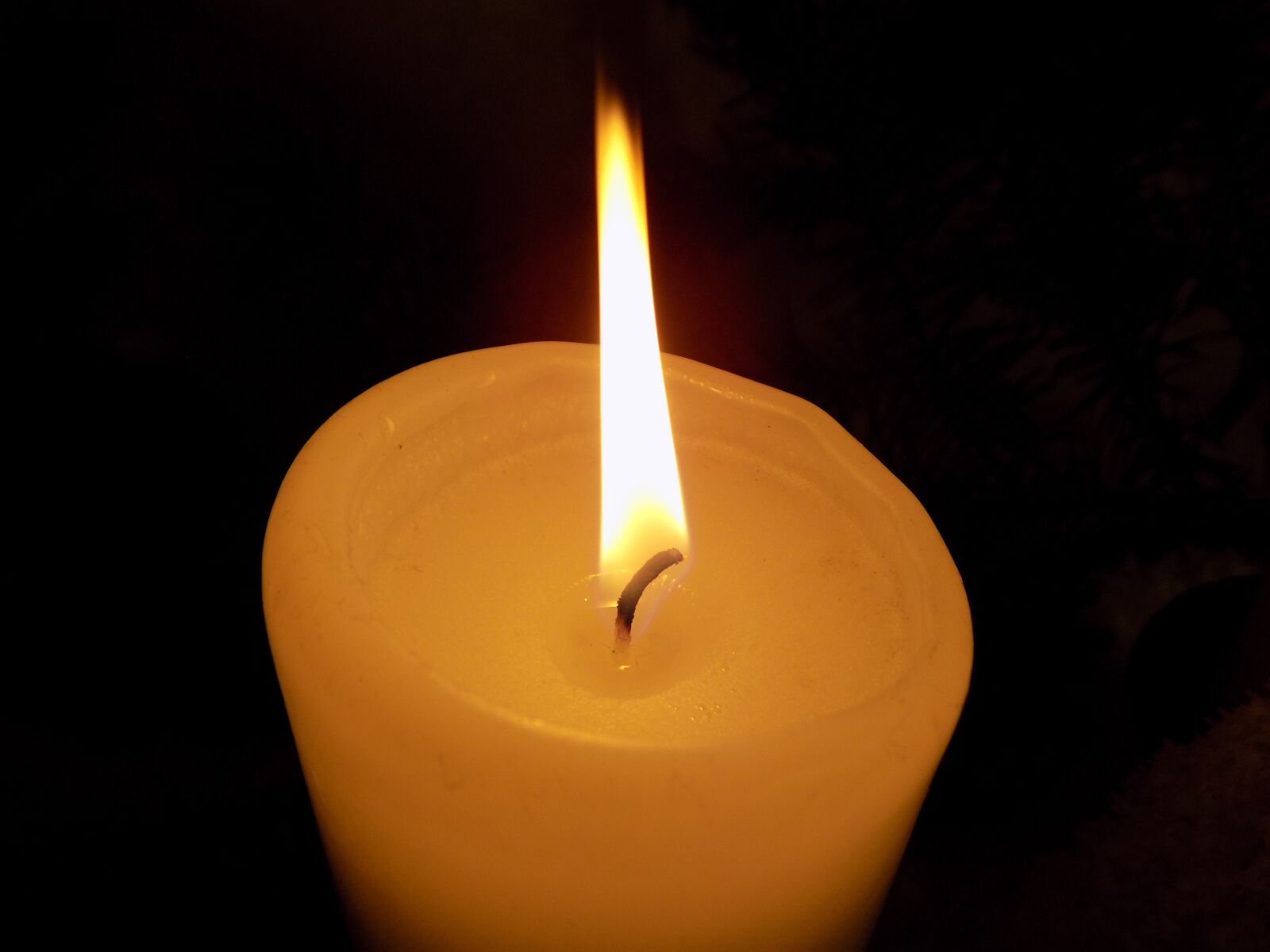 Nikon COOLPIX L340 sample photo. Candle, flame, advent photography