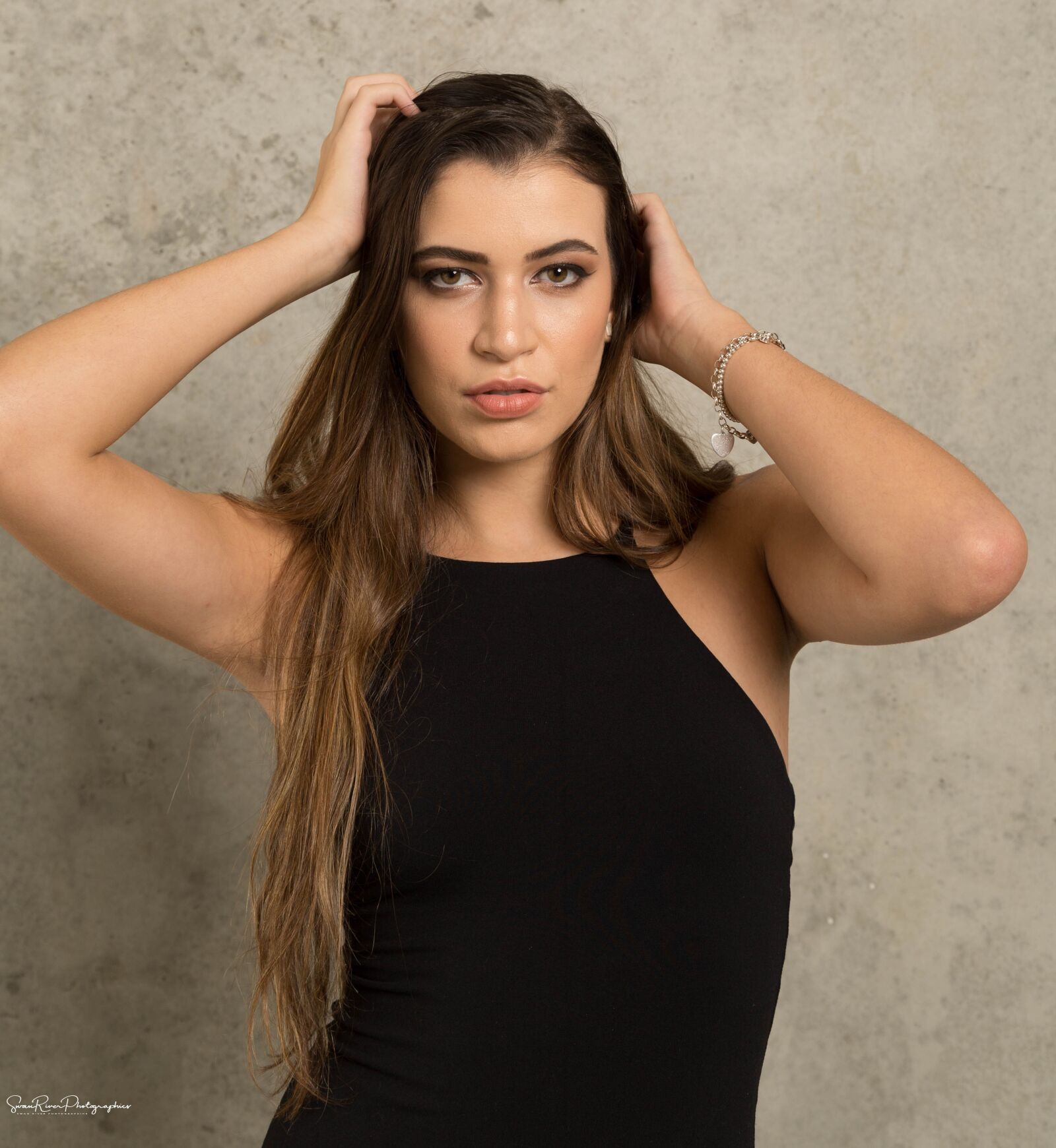 Canon EF 24-105mm F4L IS USM sample photo. Fashion, female, clothing photography