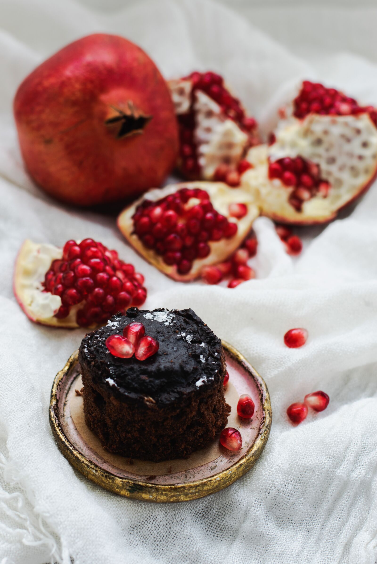 Nikon D5300 sample photo. Brownie, chocolate cake, chocolate photography