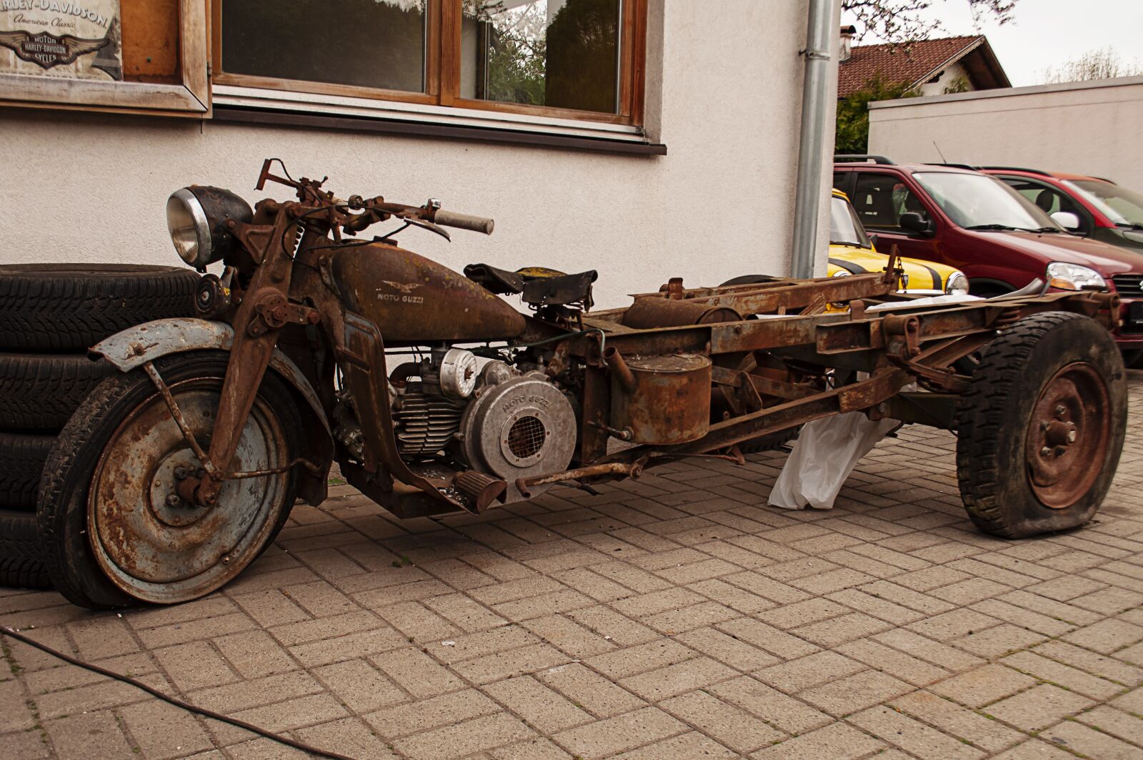 Nikon D90 sample photo. Guzzling motorbike, bike, engine photography