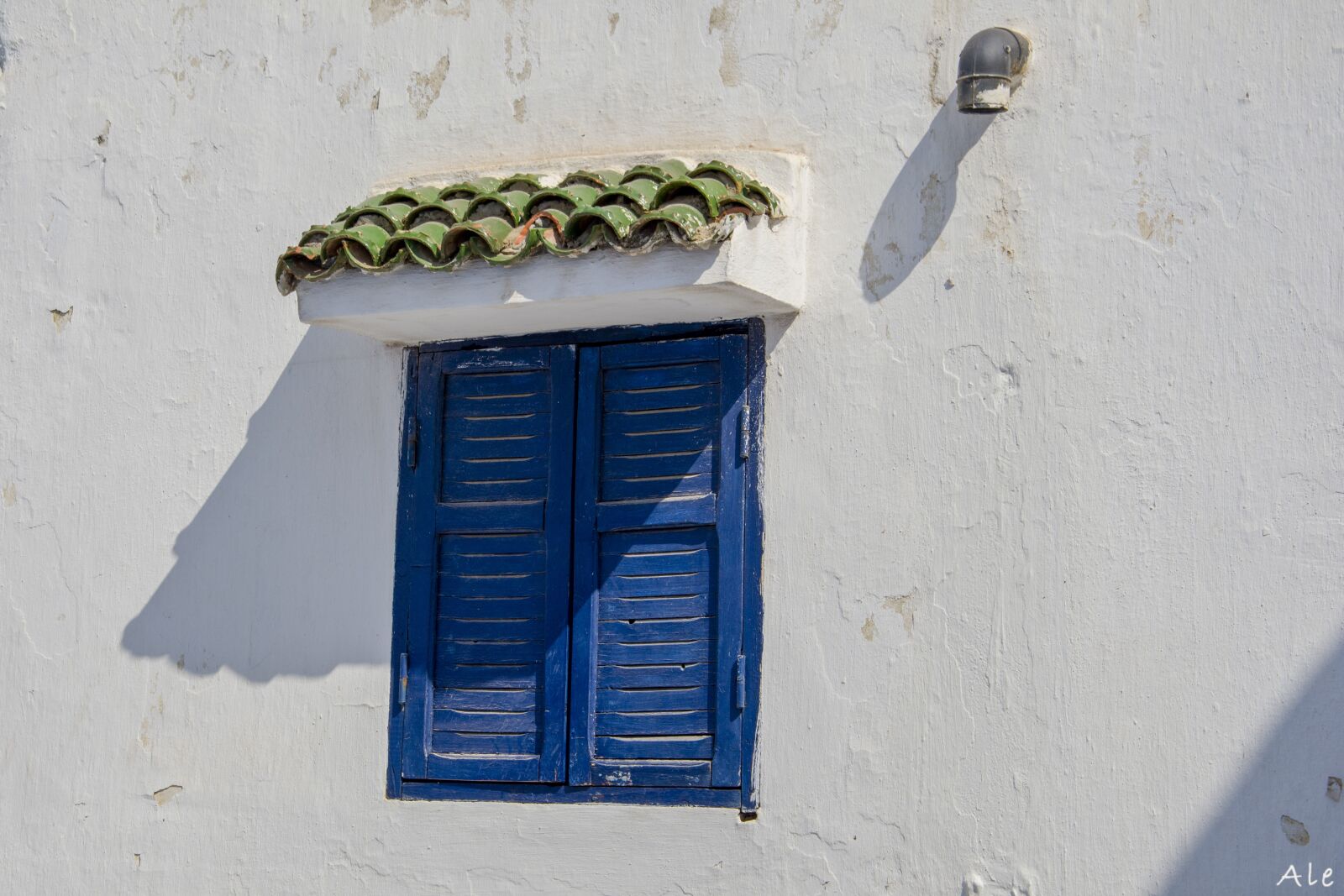 Nikon D3100 sample photo. Blue, window, morocco photography