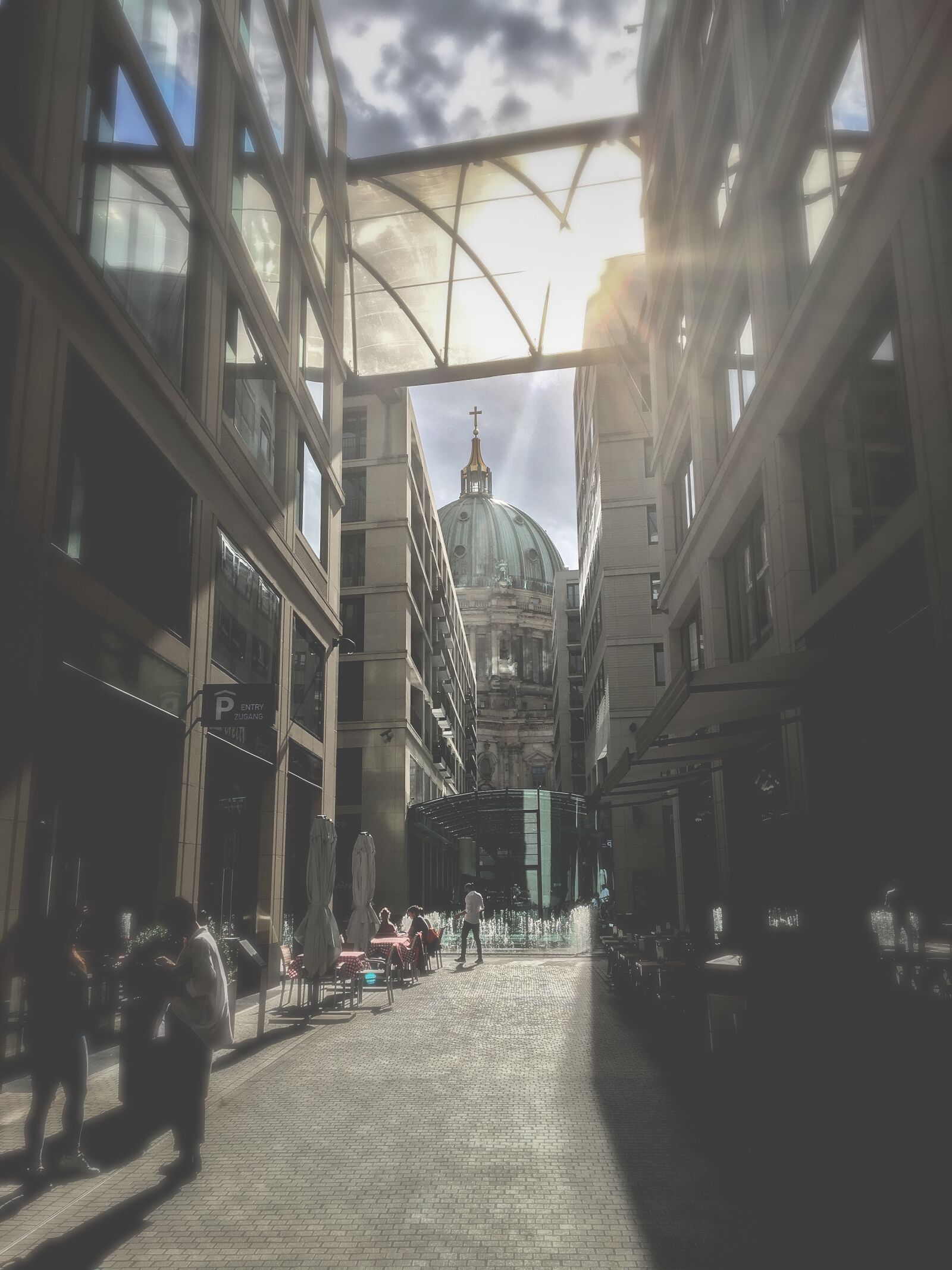 Apple iPhone 6s sample photo. Berlin cathedral, berlin, see photography
