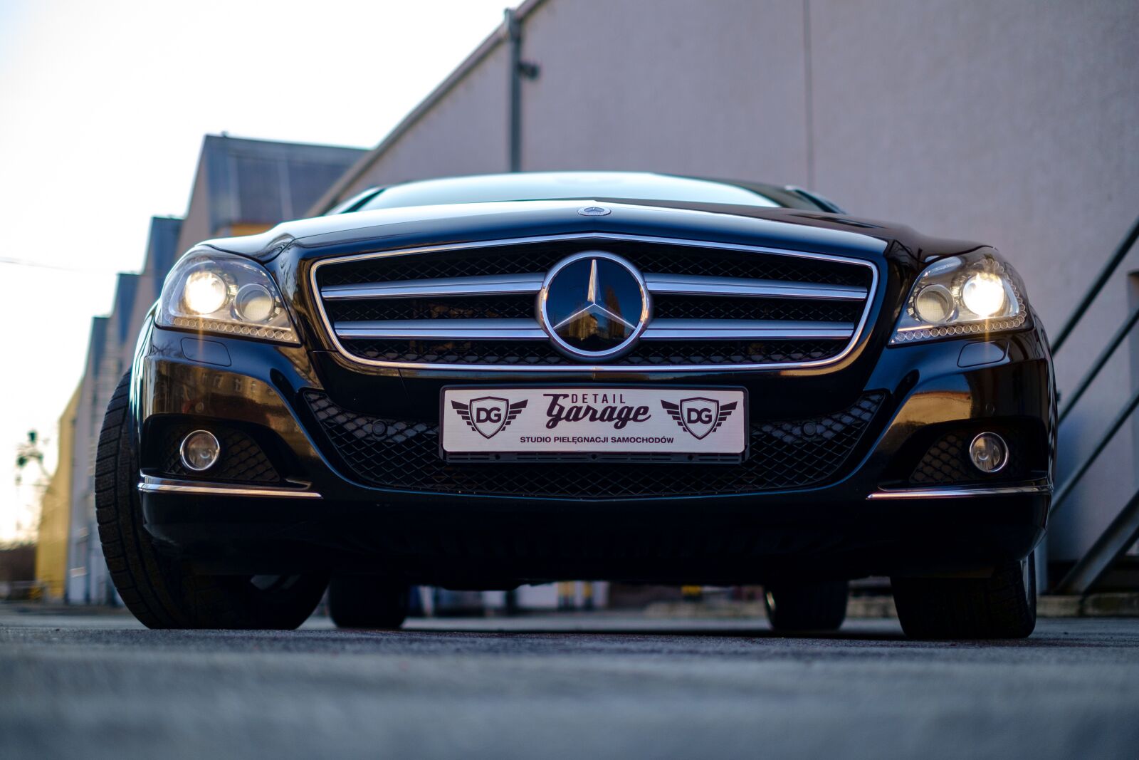 Fujifilm X-Pro1 sample photo. Car, mercedes, cls photography