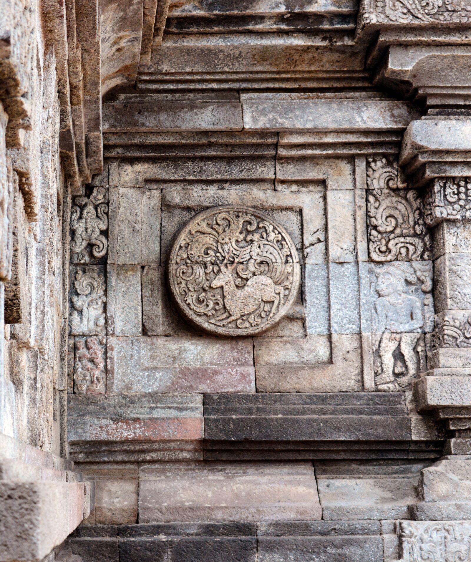 Nikon D5200 sample photo. Sculpture, ancient, archeology photography