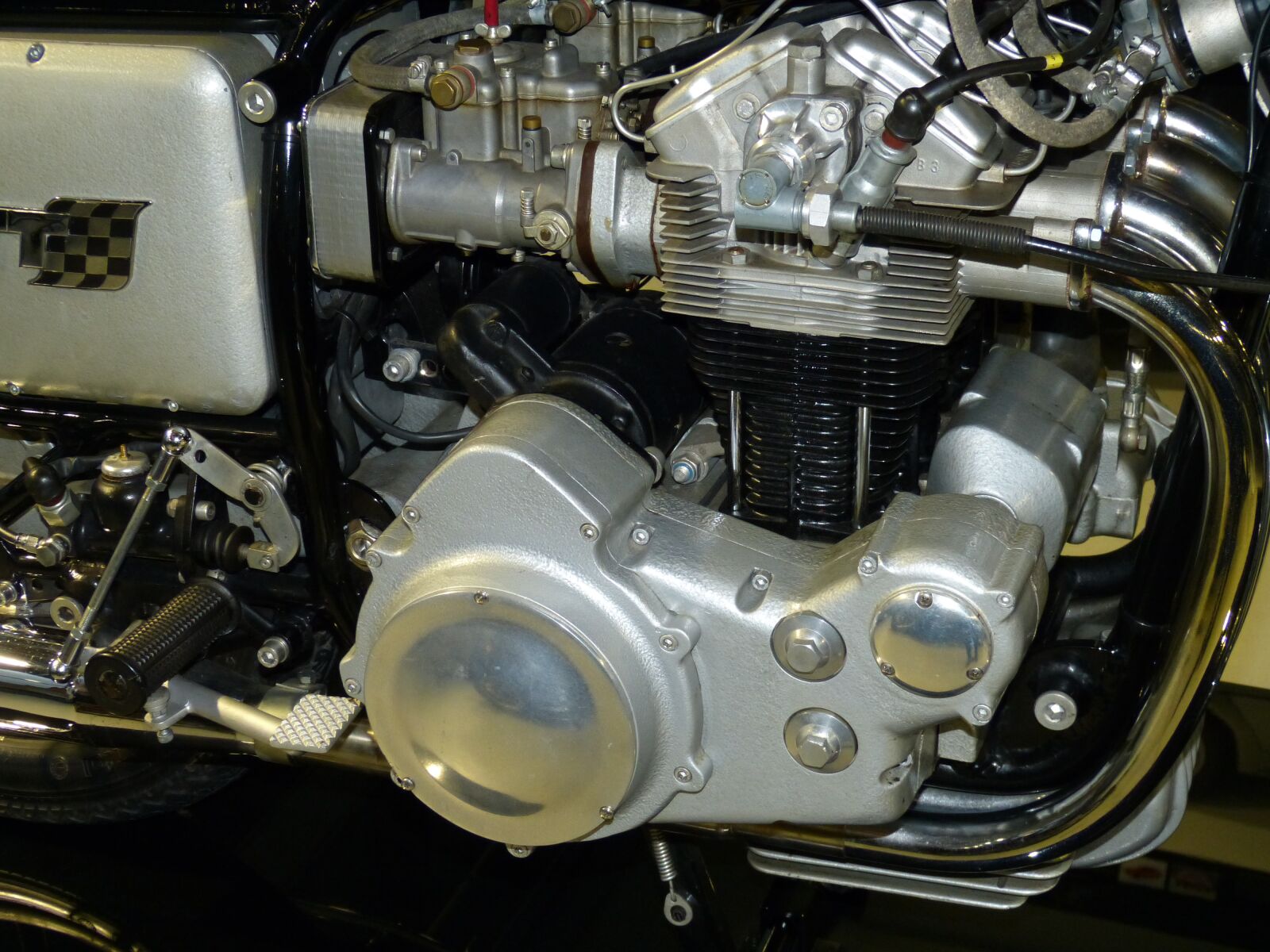 Panasonic Lumix DMC-FZ150 sample photo. Motor, krad, motorcycle photography