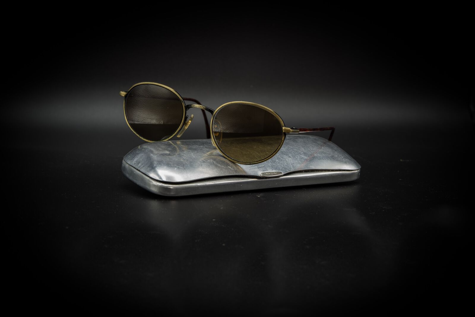 Pentax K-1 Mark II sample photo. Sunglasses, glasses case, glasses photography