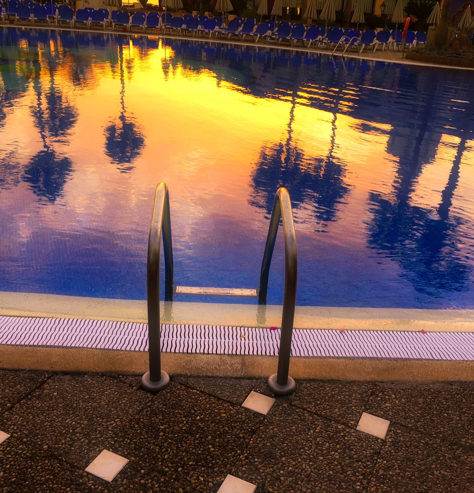 iPhone 6s Plus back camera 4.15mm f/2.2 sample photo. Amazing, pool, poolside, summer photography