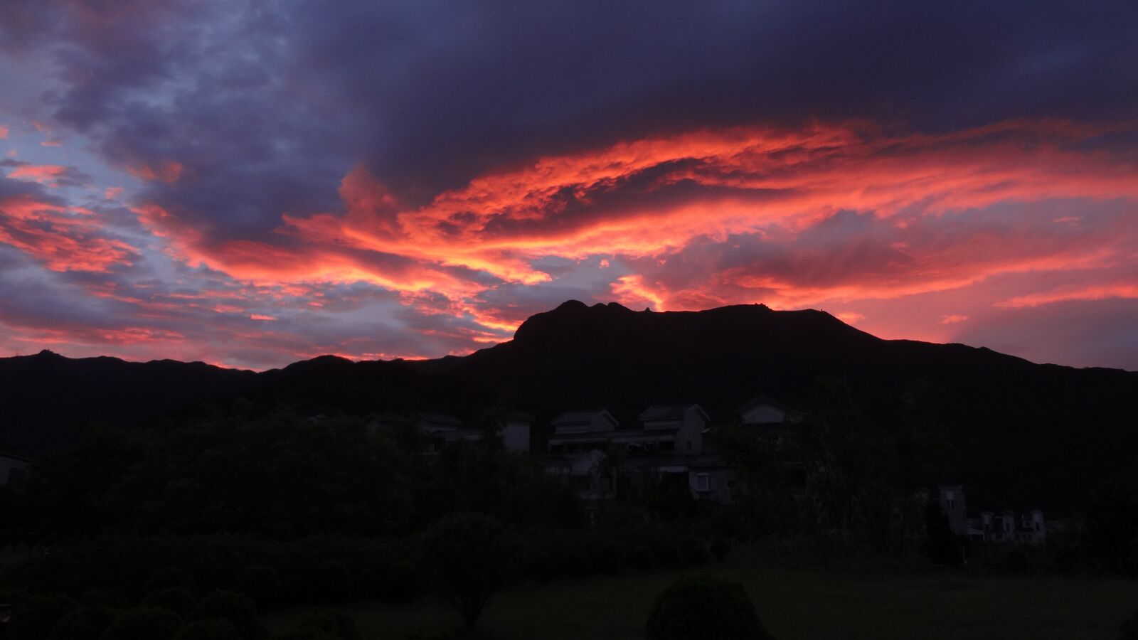 Sony DSC-WX30 sample photo. Sunset, landscape, mountain photography