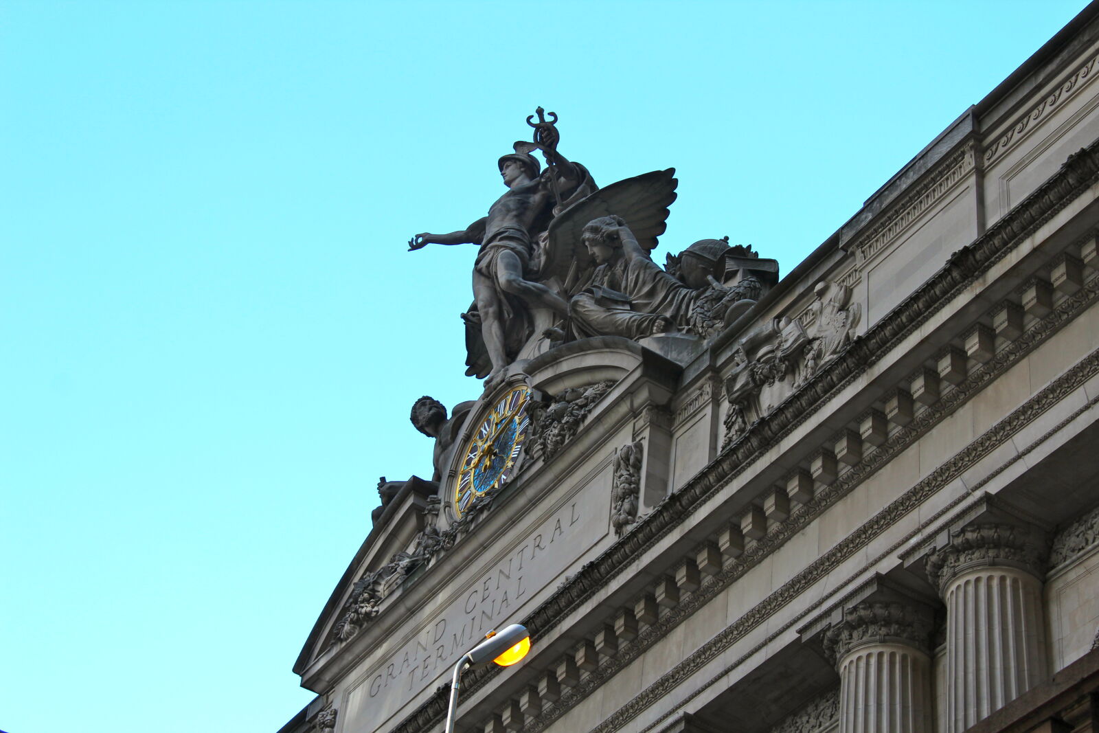 Canon EOS 1200D (EOS Rebel T5 / EOS Kiss X70 / EOS Hi) sample photo. America, architecture, design, grand photography