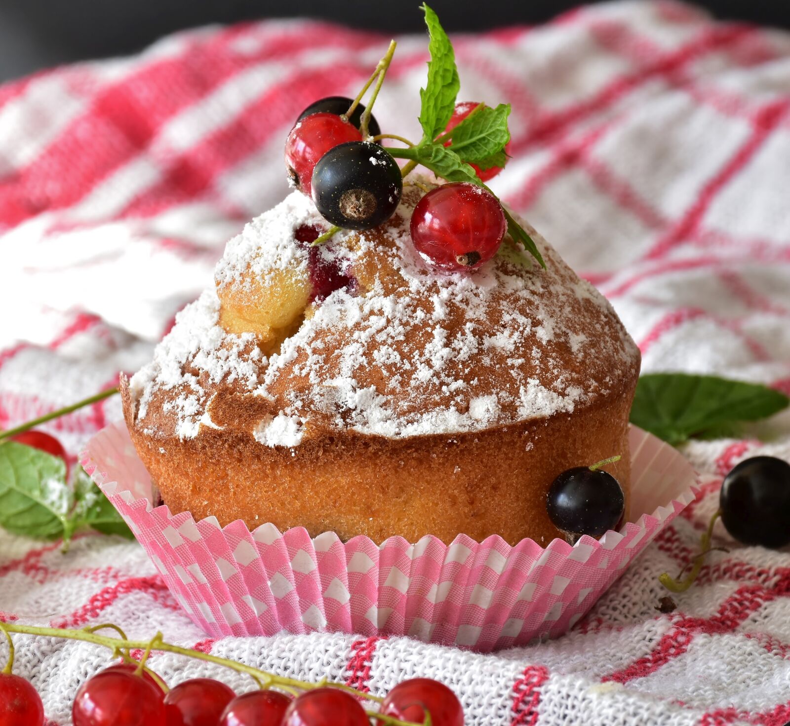 Nikon D7200 sample photo. Muffin, cake, tart photography