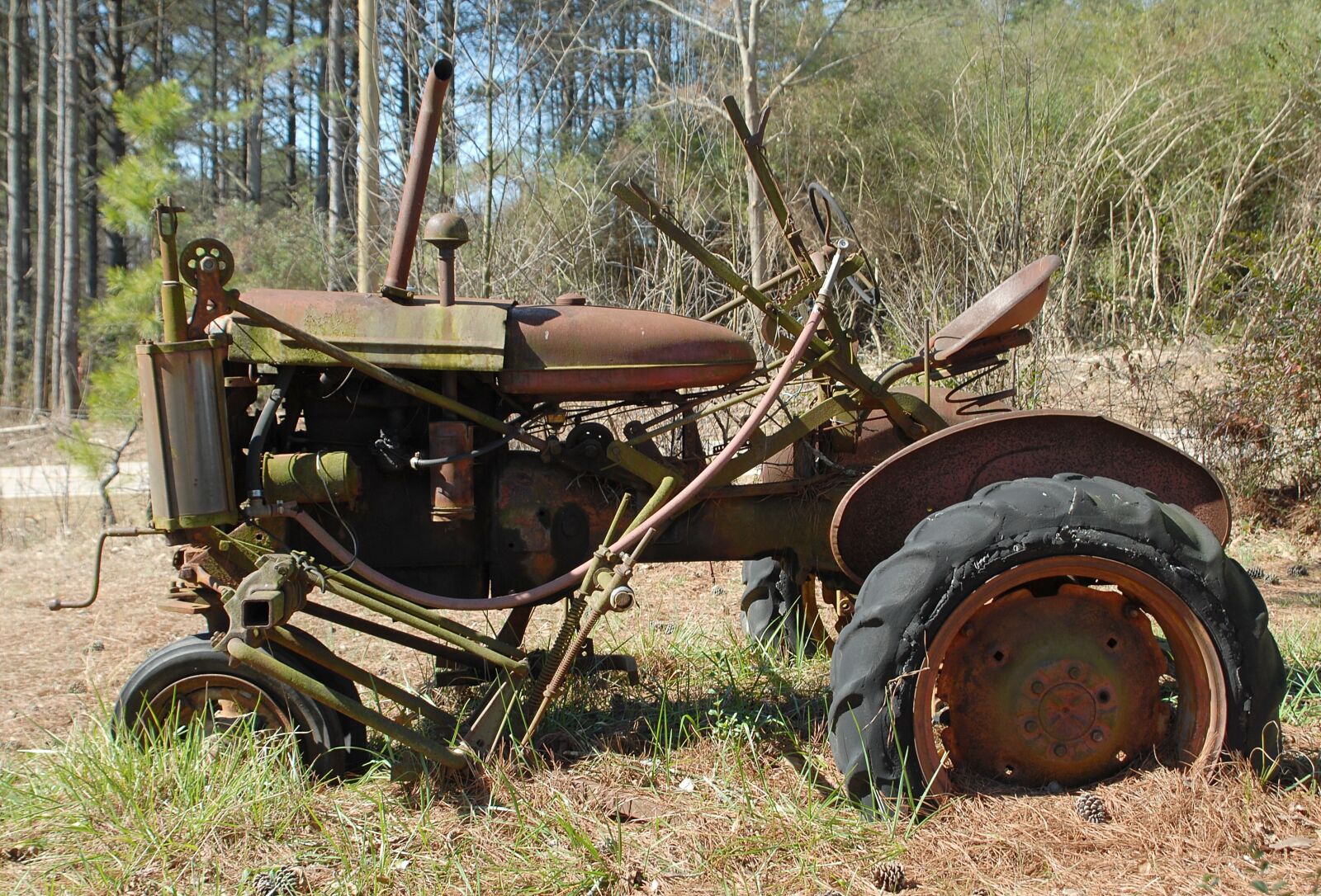 Nikon D200 sample photo. Rusty tractor, rustic, old photography