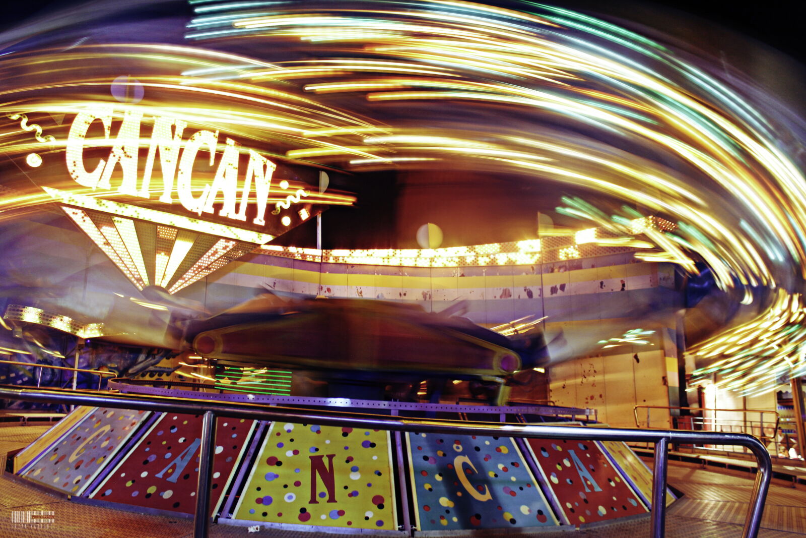 Canon EOS 600D (Rebel EOS T3i / EOS Kiss X5) sample photo. High, speed, photography, light photography