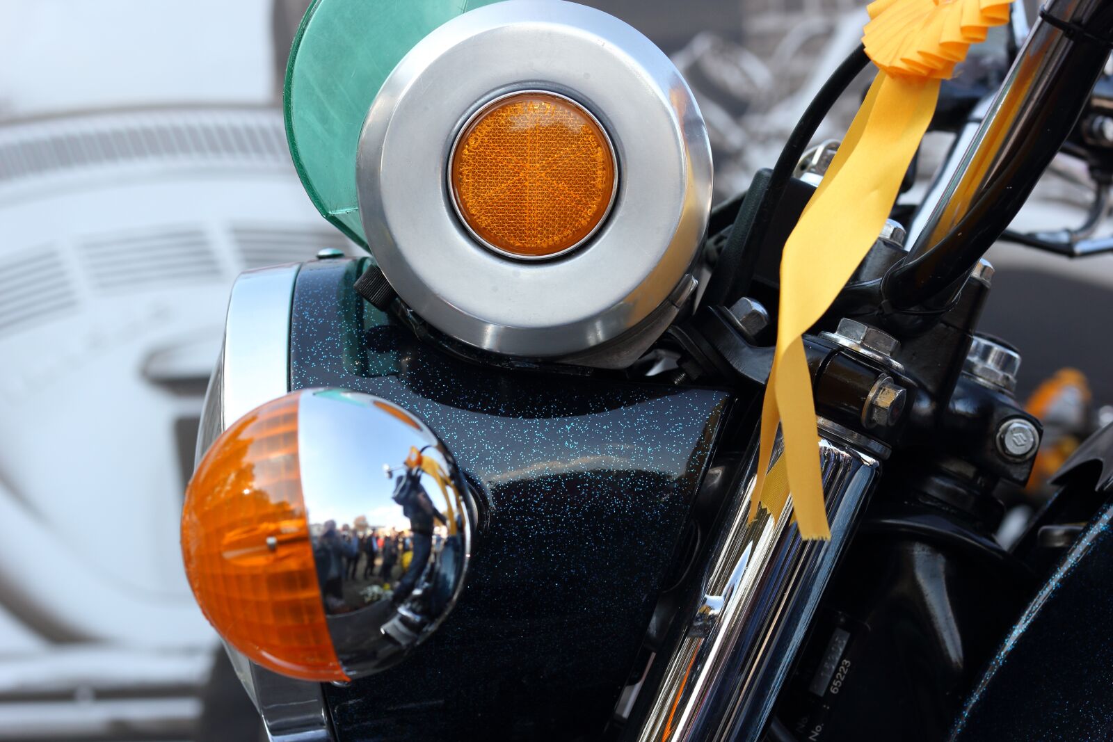 Canon EOS 550D (EOS Rebel T2i / EOS Kiss X4) sample photo. Motorcycle, headlight, reflector photography
