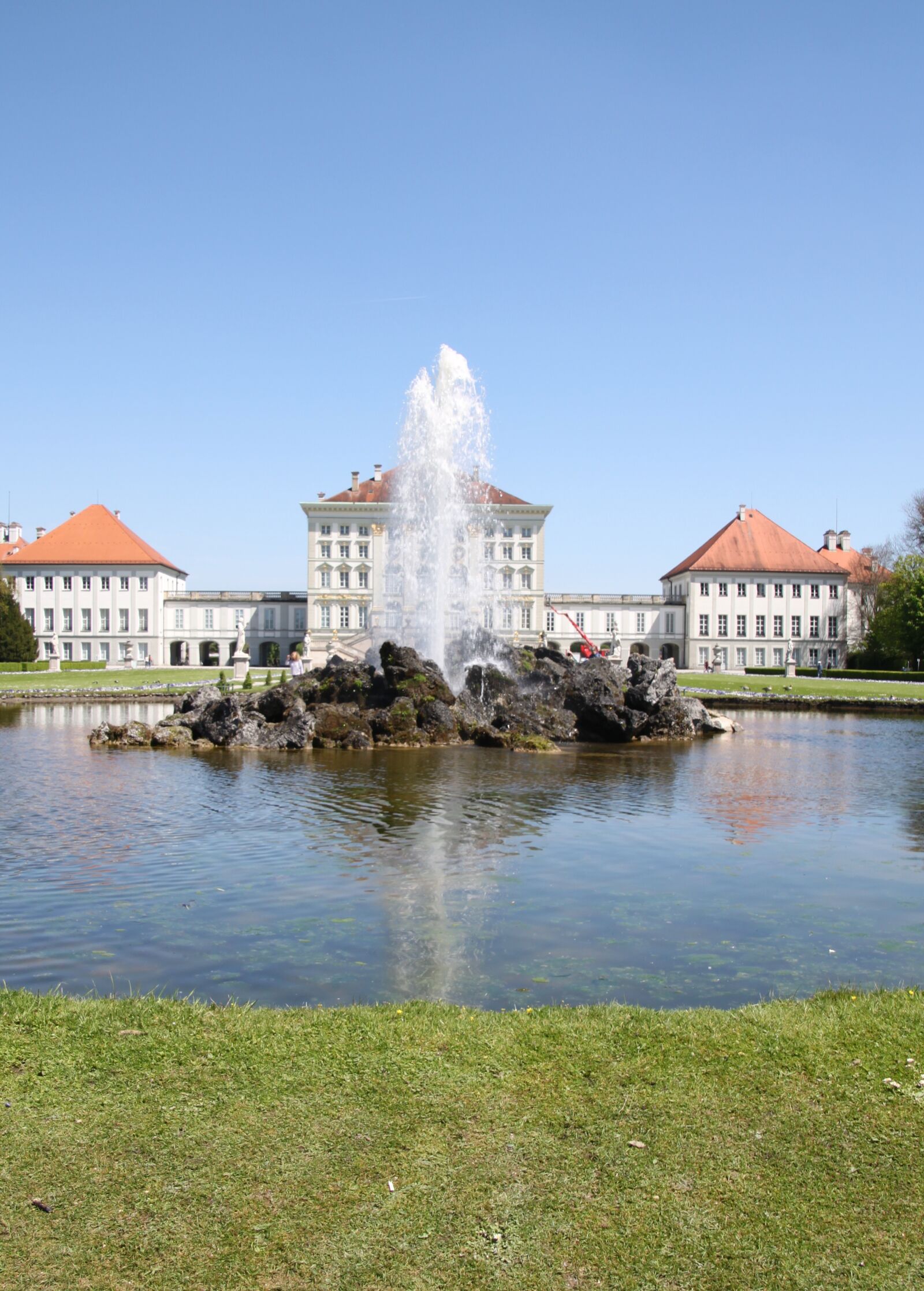 Canon EOS 500D (EOS Rebel T1i / EOS Kiss X3) sample photo. Castle, nymphenburg, munich photography