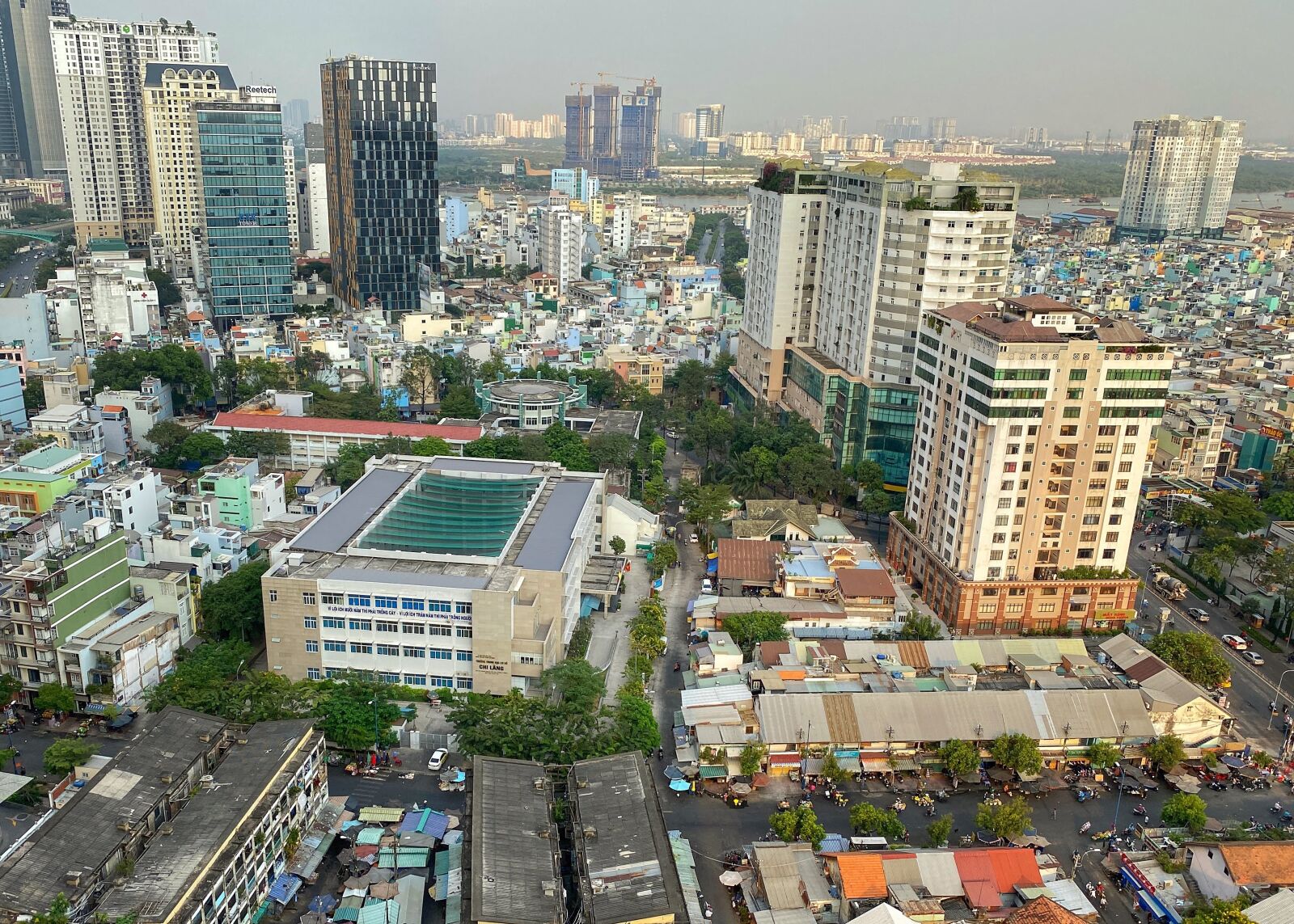 Apple iPhone 11 Pro Max sample photo. Landscape, city, vietnam photography