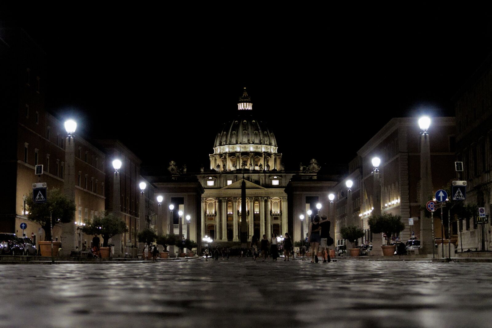 Canon PowerShot G7 X Mark II sample photo. St peter's square, rome photography