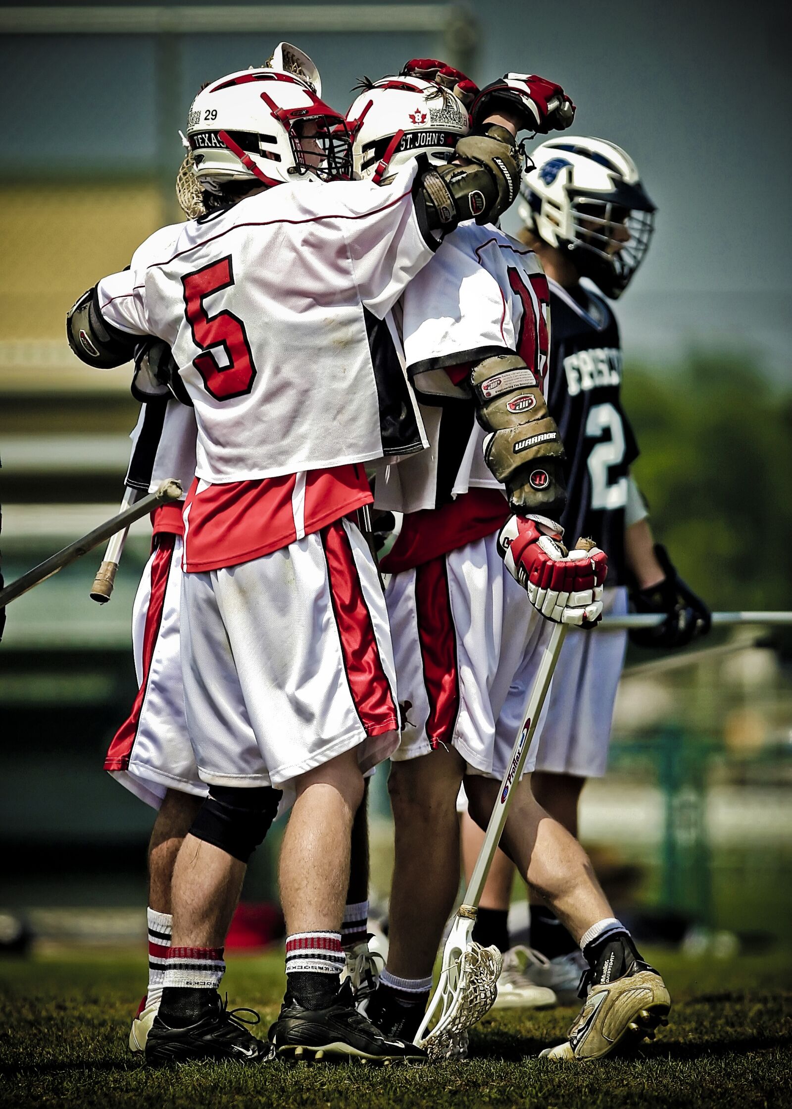 Canon EOS 20D sample photo. Lacrosse, celebration, team mates photography