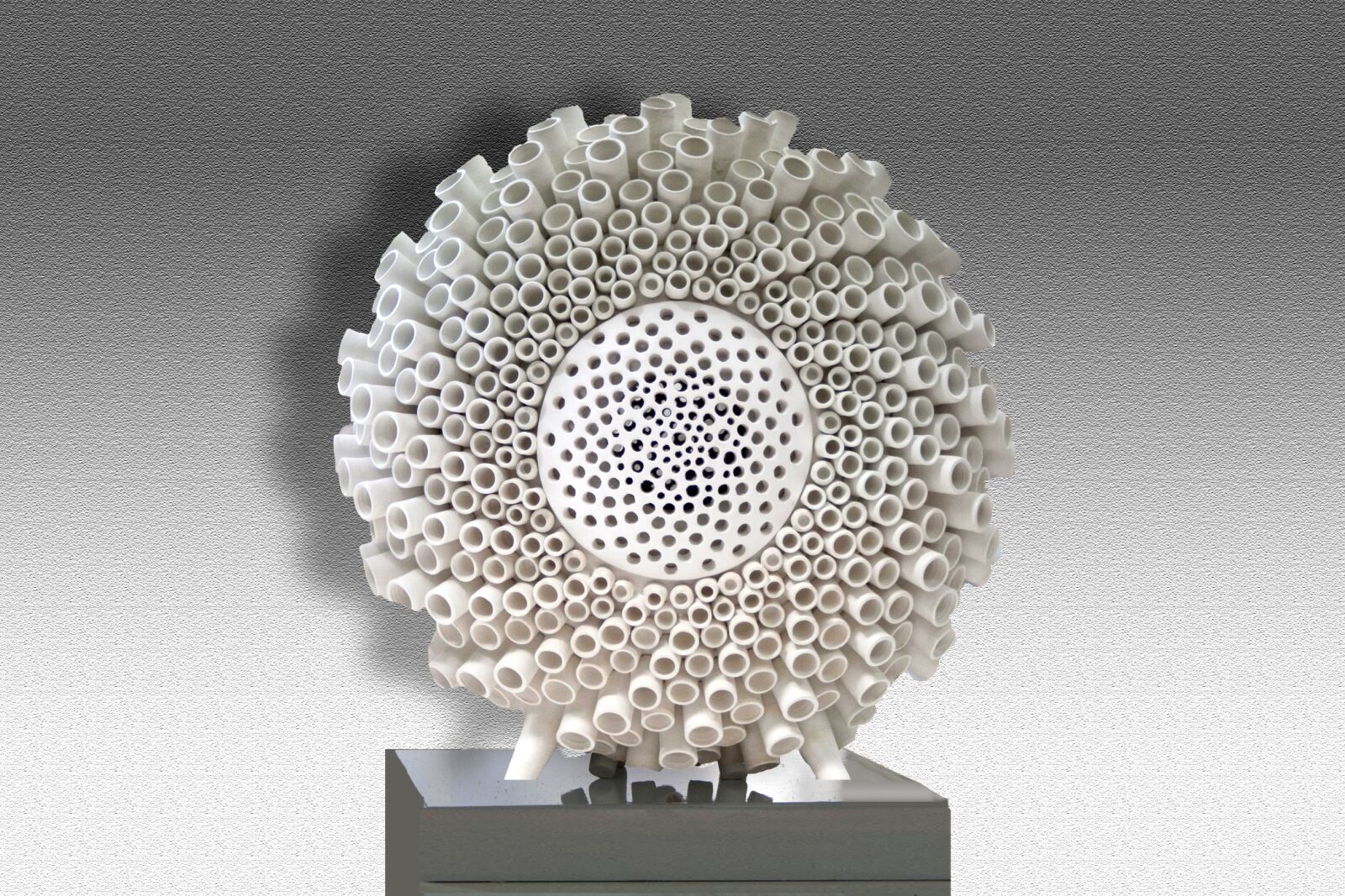 Canon EF-S 18-55mm F3.5-5.6 II sample photo. Ceramic, art, decorative photography