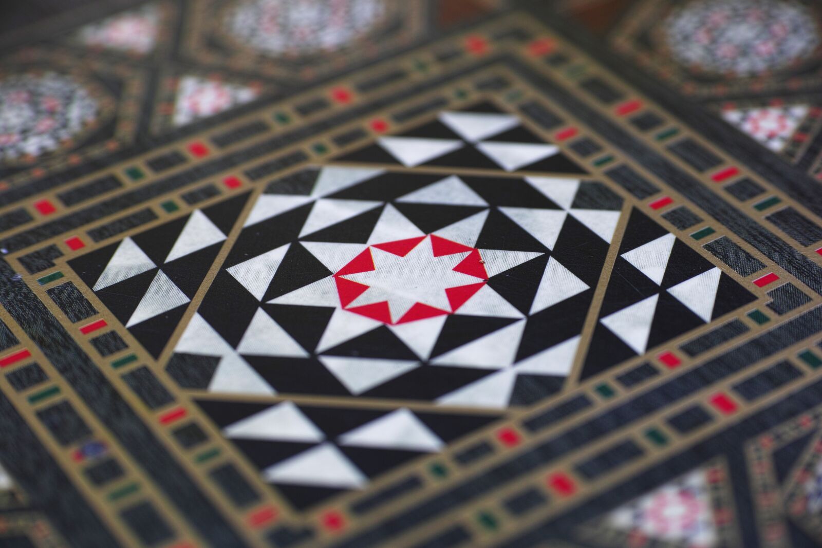 Sigma DP3 Merrill sample photo. Game, pattern, texture photography