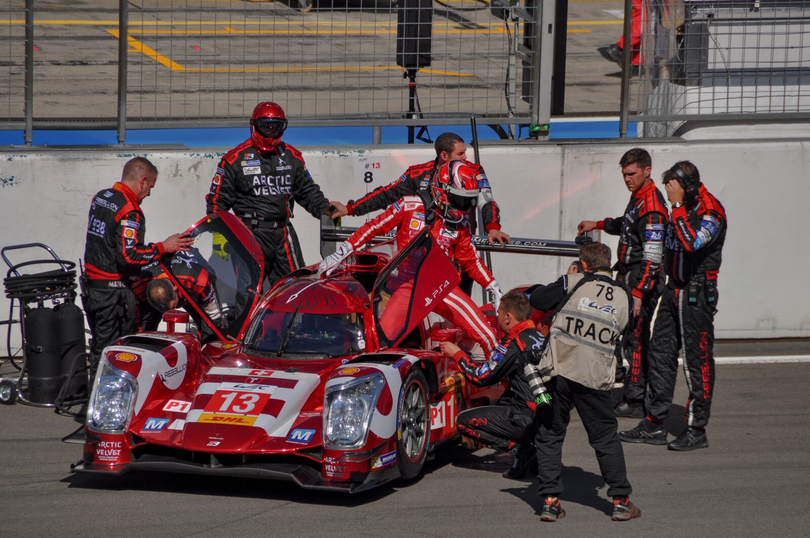 Nikon D5000 sample photo. Starting lineup, race, motorsport photography