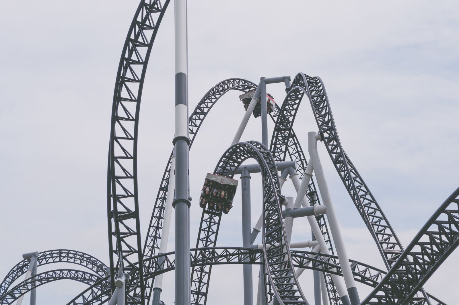Nikon D5000 sample photo. Carnival, coaster, entertainment photography