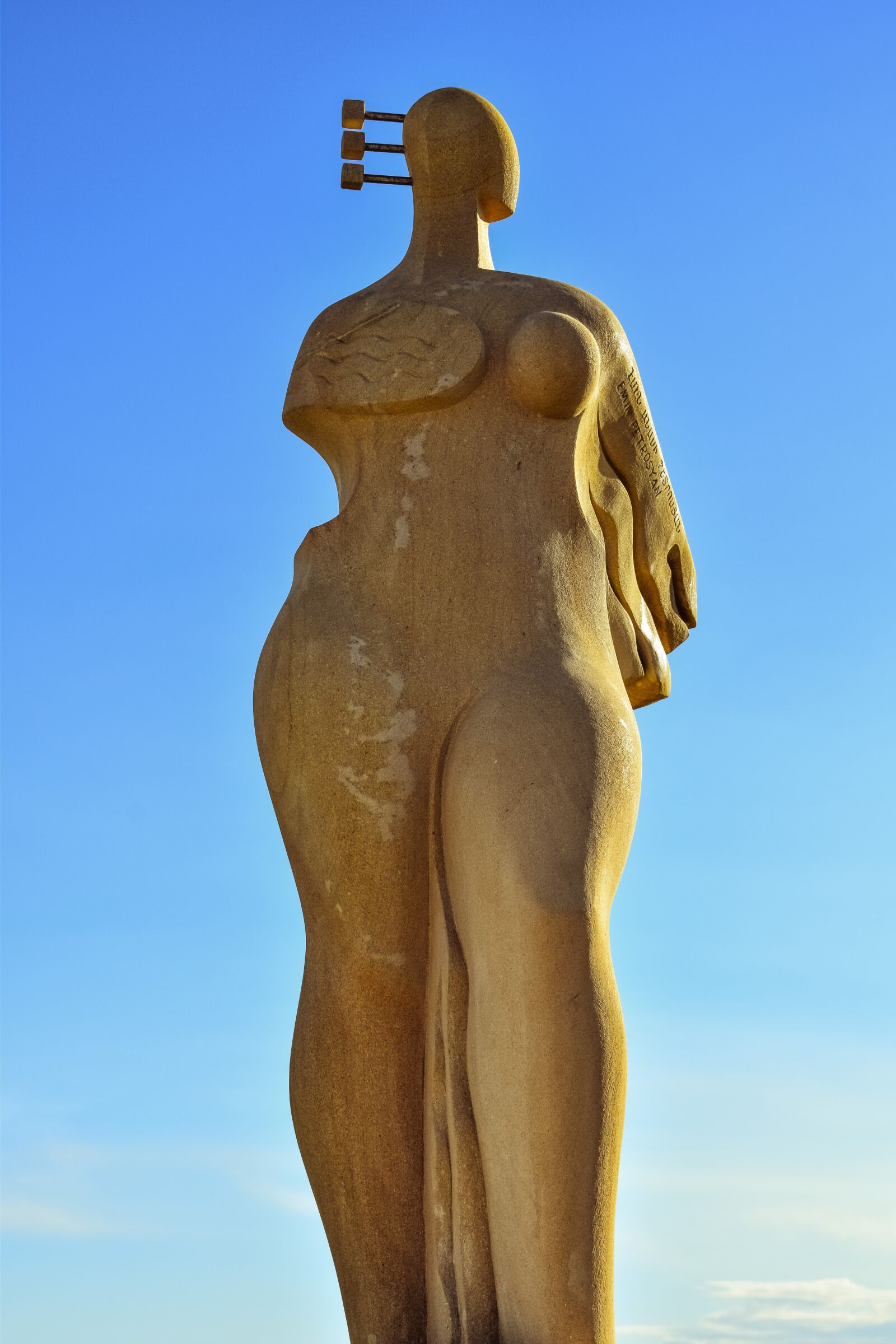 Nikon D3300 sample photo. Woman, figure, sculpture park photography