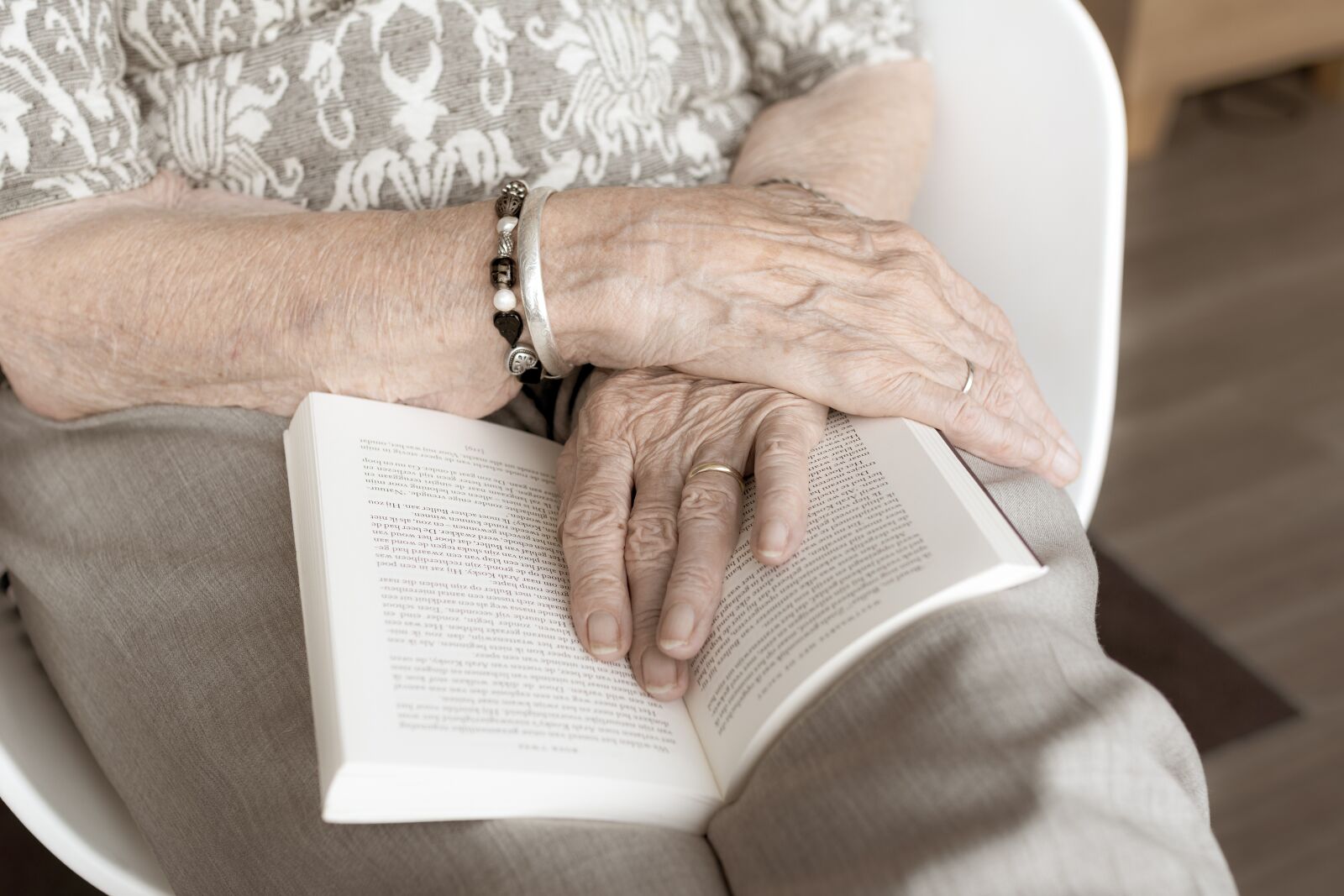 Nikon D5200 sample photo. Hands, old, old age photography