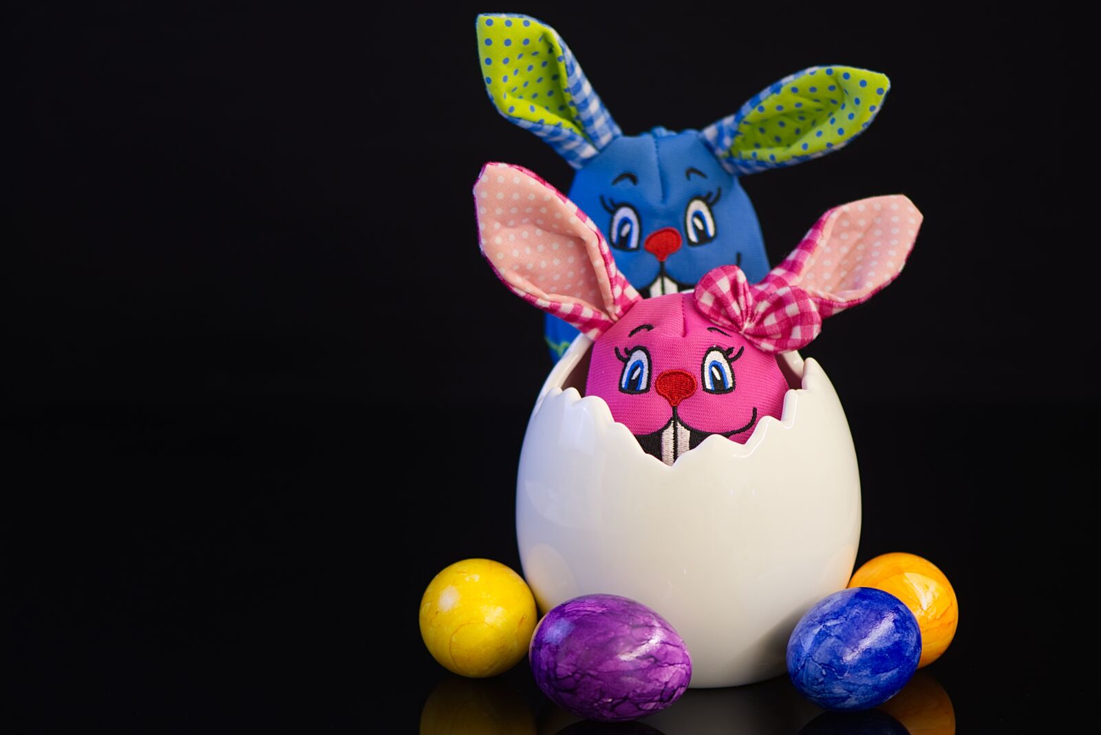 Nikon D7200 sample photo. Easter bunny, easter eggs photography