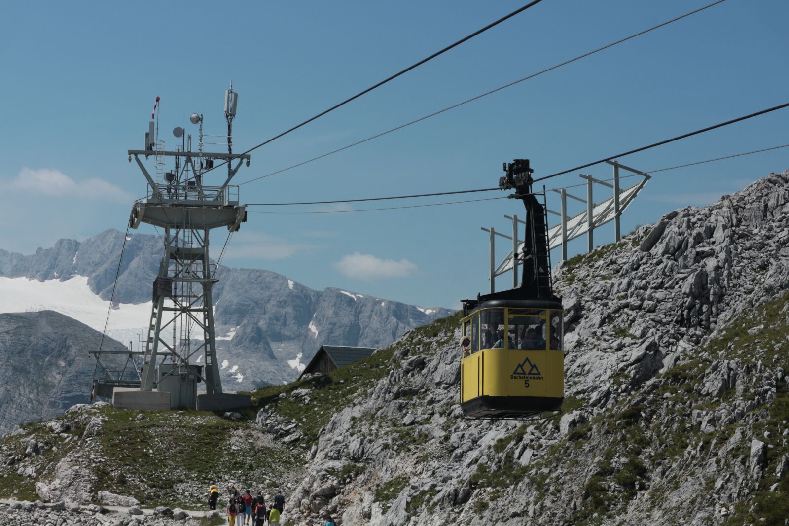 Canon EOS M10 sample photo. Seilbahn, dachstein-krippenstein, austria photography