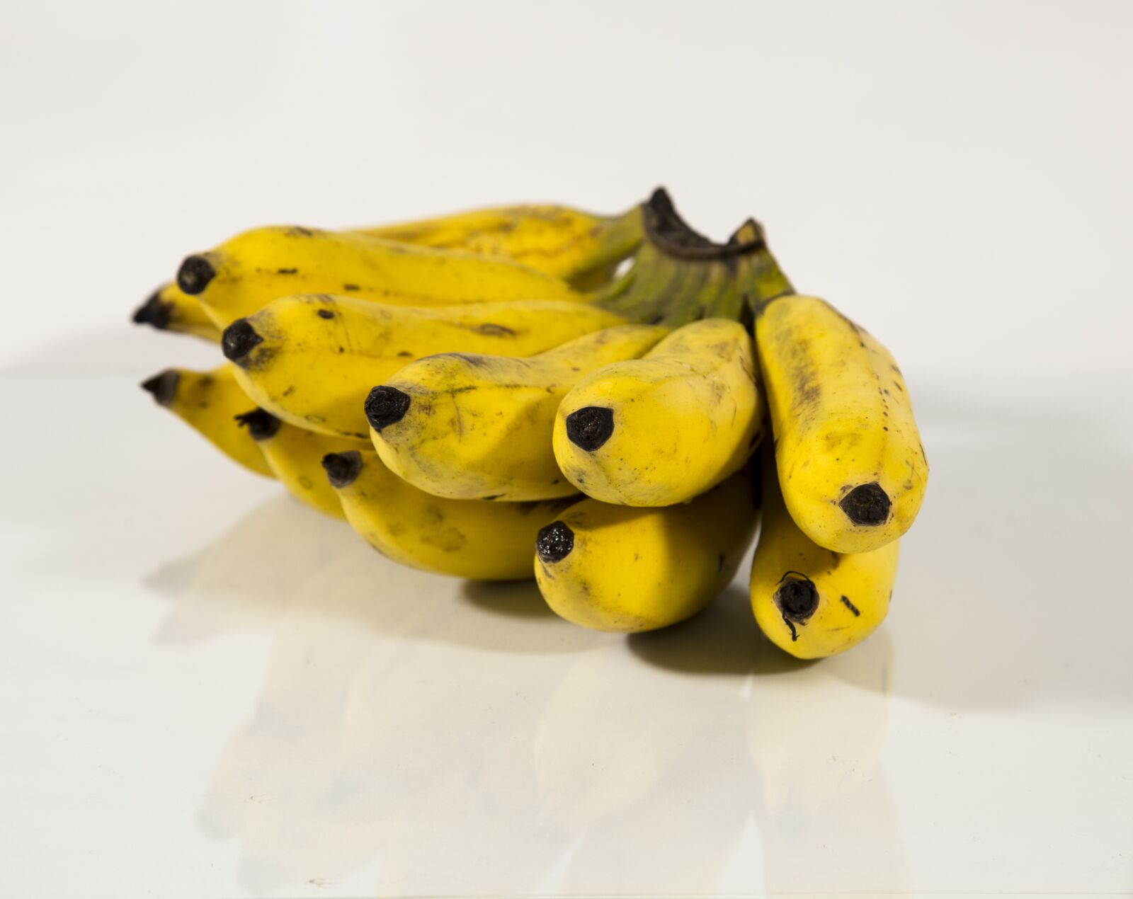 Canon EOS 6D + Canon EF 24-105mm F4L IS USM sample photo. Yellow, food, fresh photography