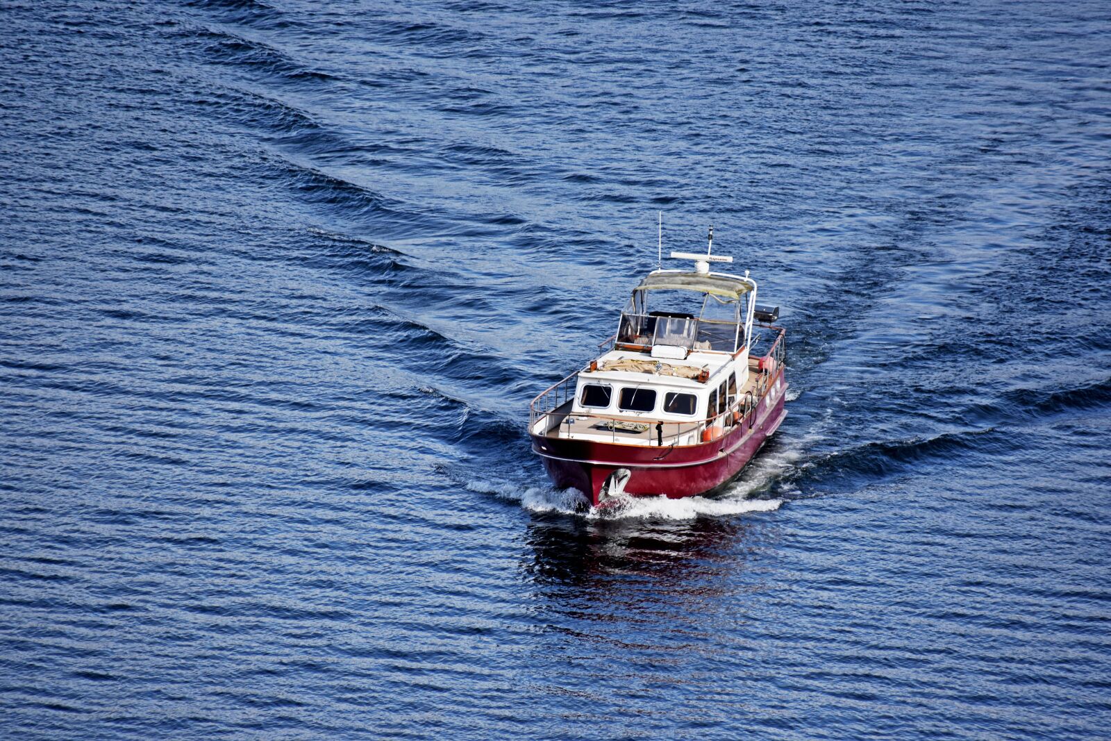 Nikon D3400 sample photo. Boat, lake, water photography