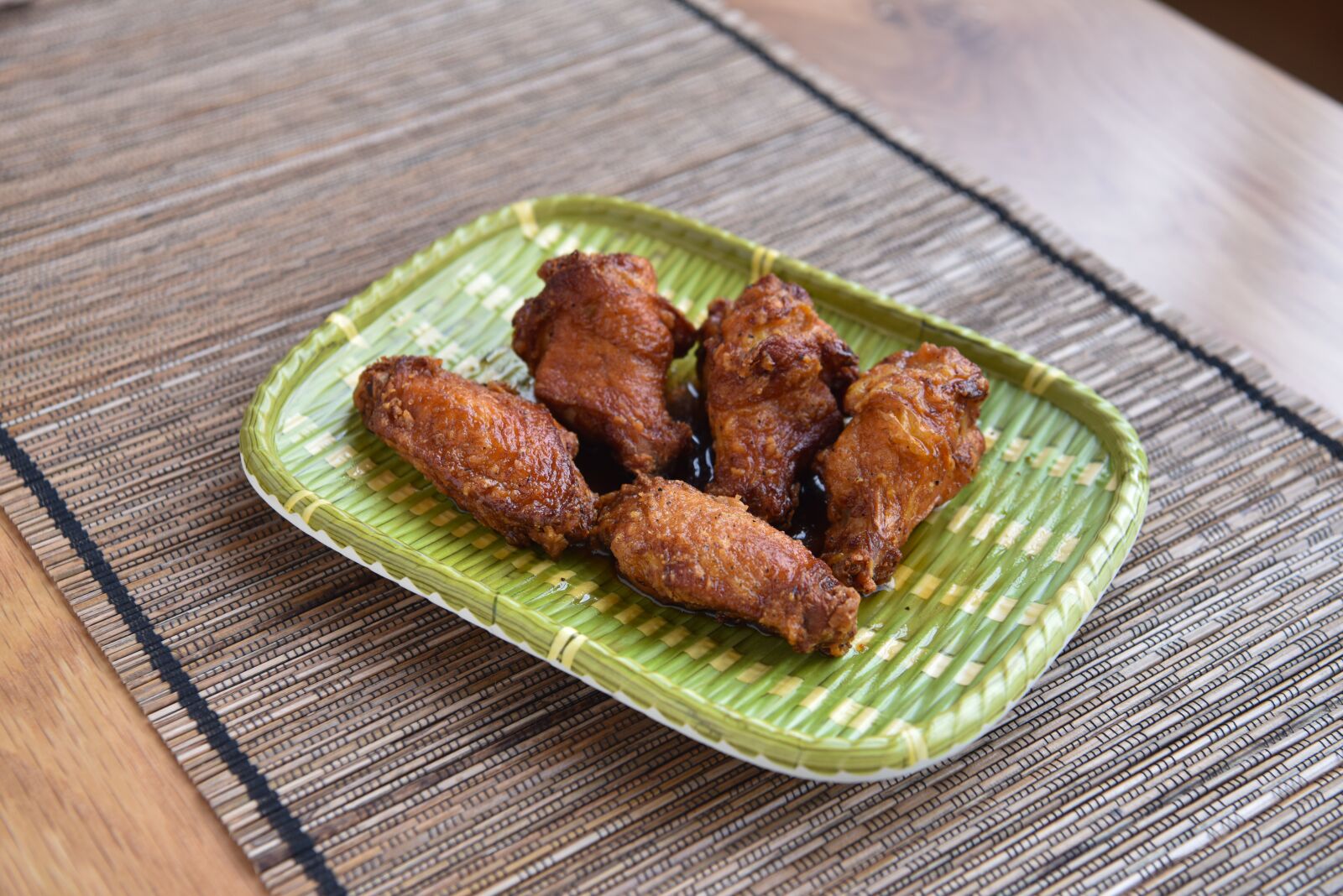Nikon D810 sample photo. Asian chicken wings, fried photography