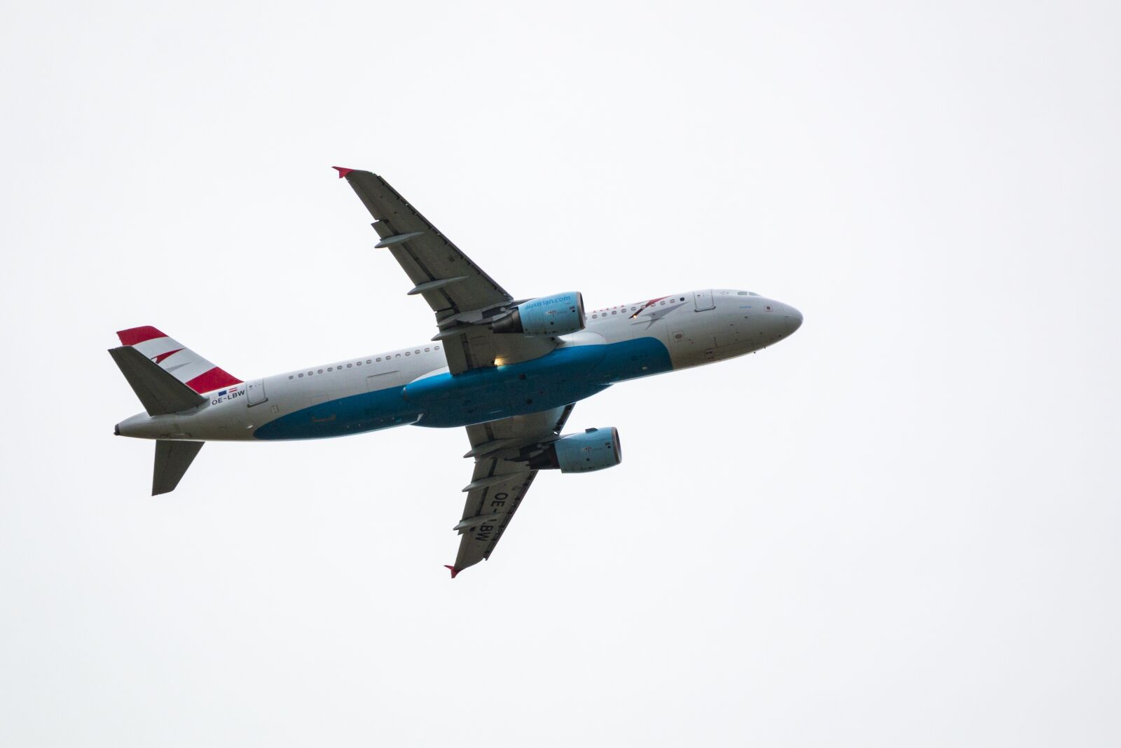 Canon EOS 70D sample photo. Aircraft, flying, sky photography