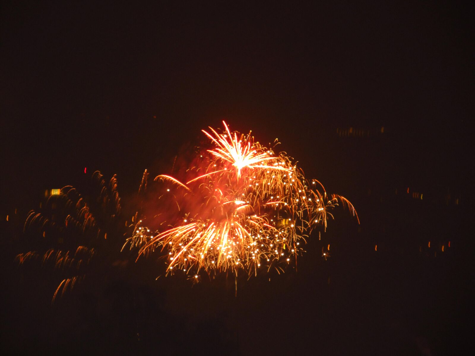 Canon PowerShot SX130 IS sample photo. Happy, fireworks, new year's photography