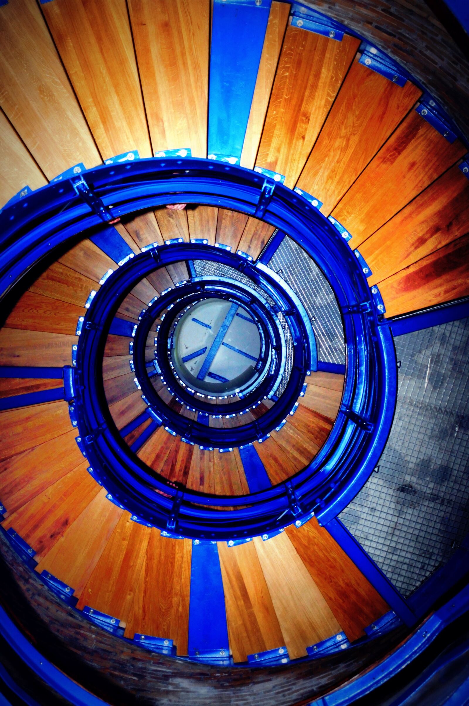 Nikon D90 sample photo. Staircase, spiral staircase, lighthouse photography