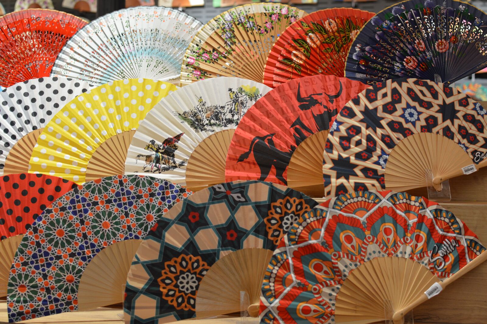 Nikon D3200 sample photo. Sevilla, culture, colorful photography