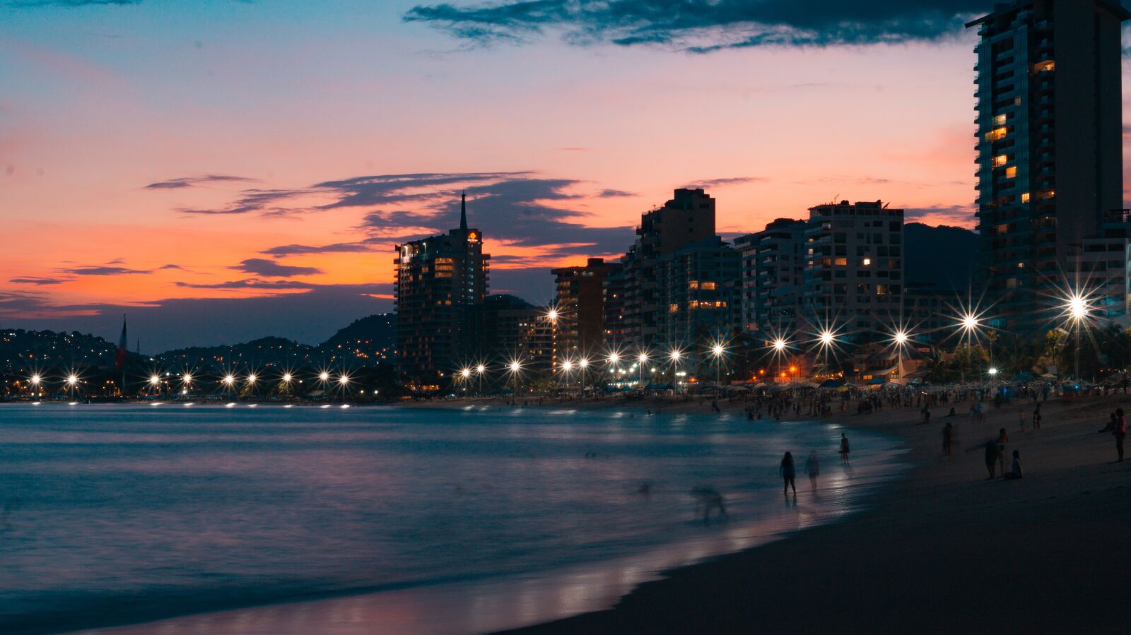 Sony SLT-A58 + Sony DT 50mm F1.8 SAM sample photo. Acapulco, sunset, mexico photography