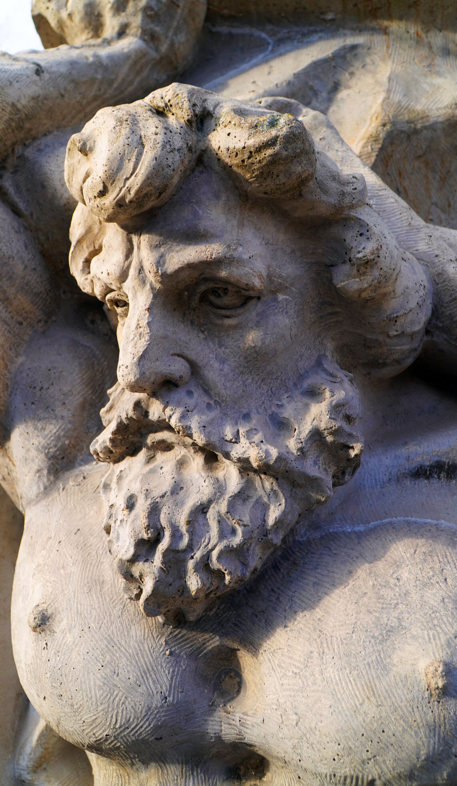 Sony E PZ 18-105mm F4 G OSS sample photo. Sculpture, statue, art photography