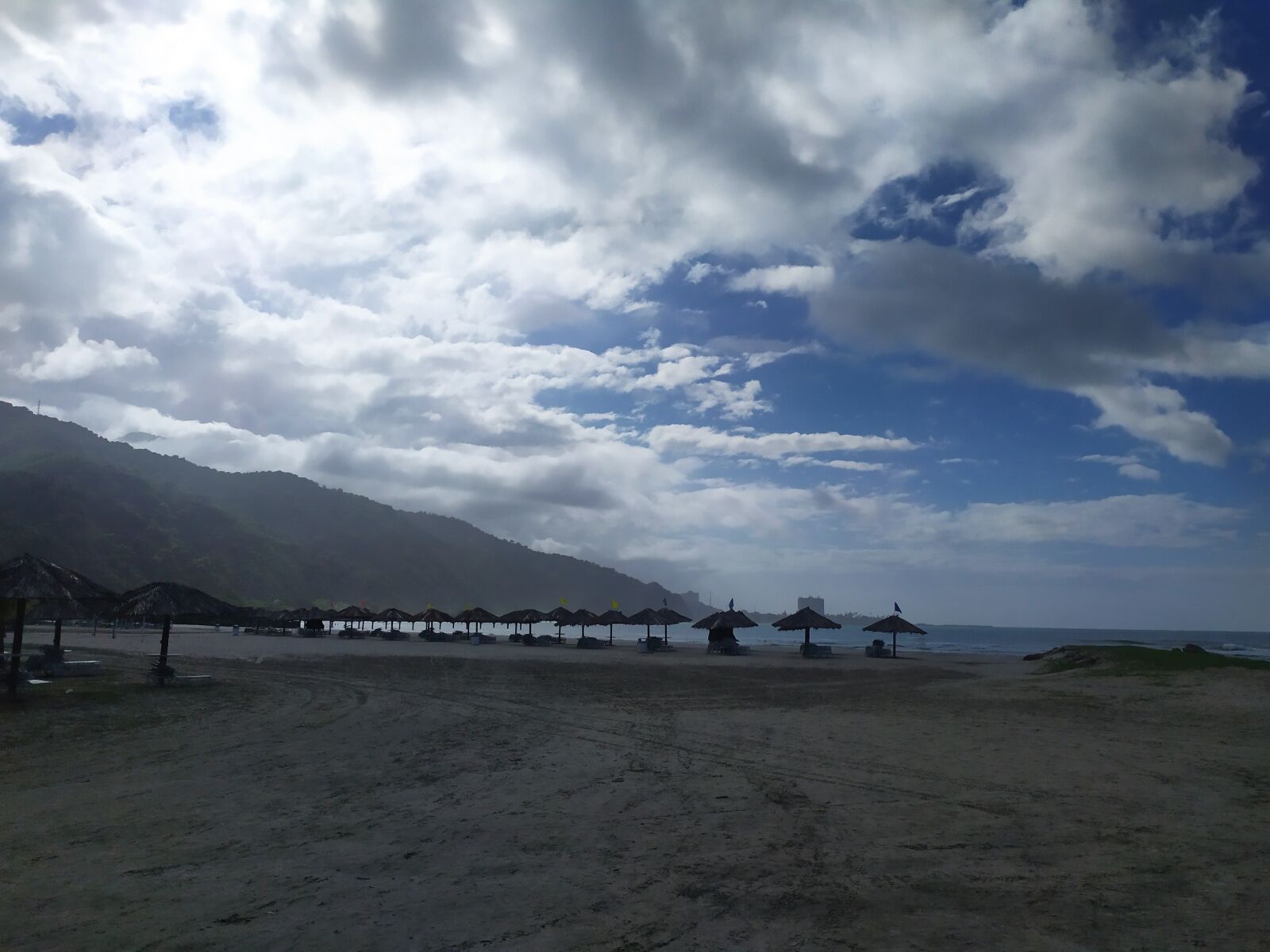 Xiaomi Redmi Note 7 sample photo. Beach, holiday, sea photography