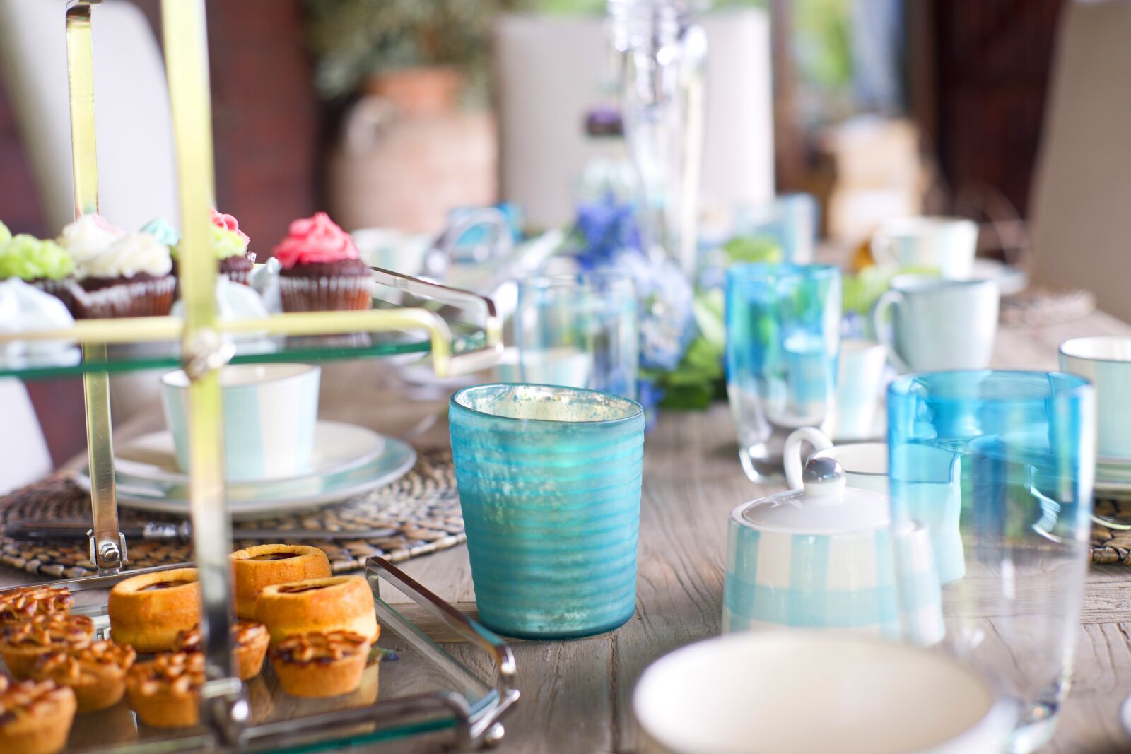 Sony Alpha DSLR-A850 sample photo. Table, invite, food photography
