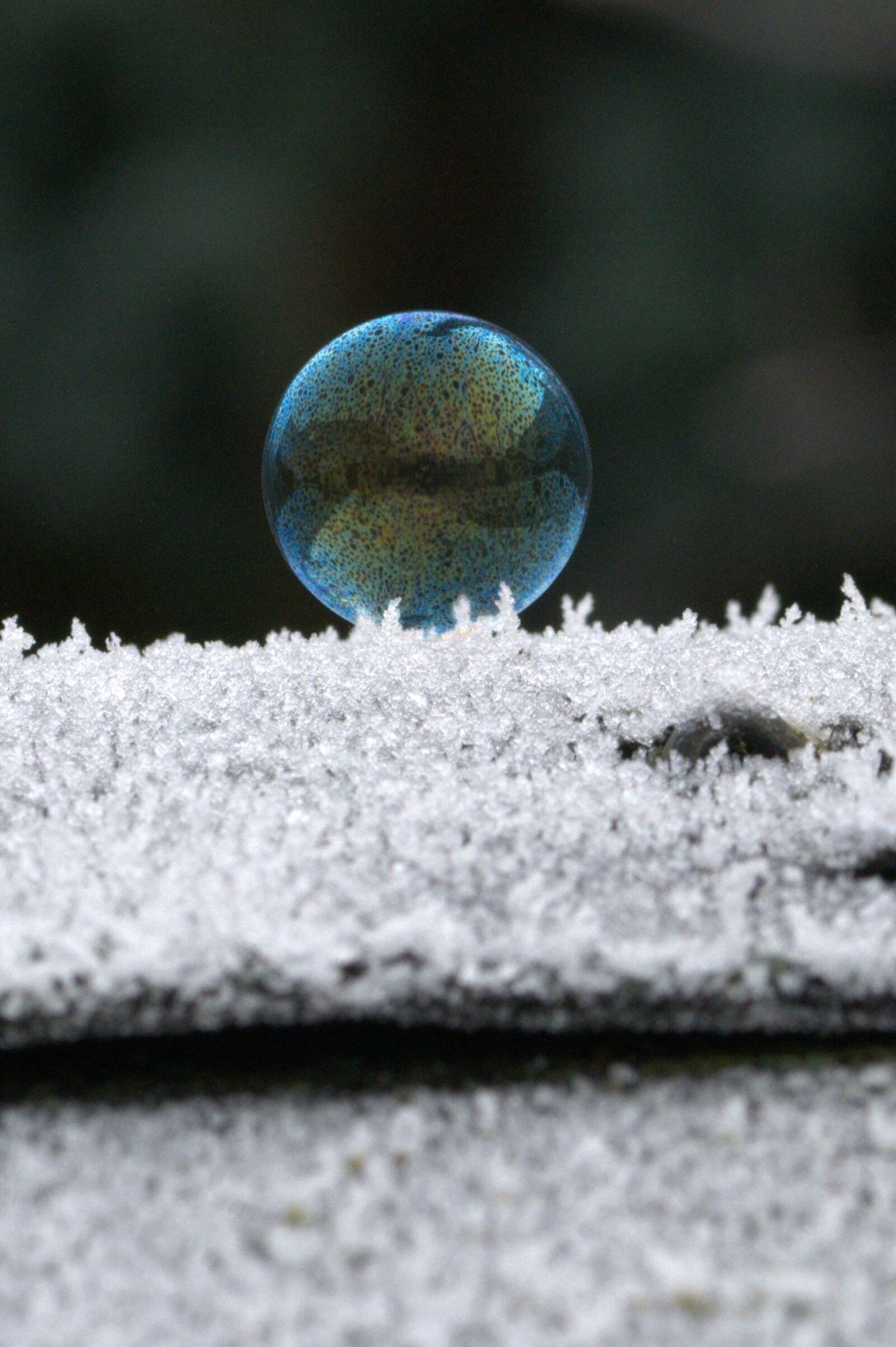 Nikon D5200 sample photo. Soap bubble, mirroring, colorful photography