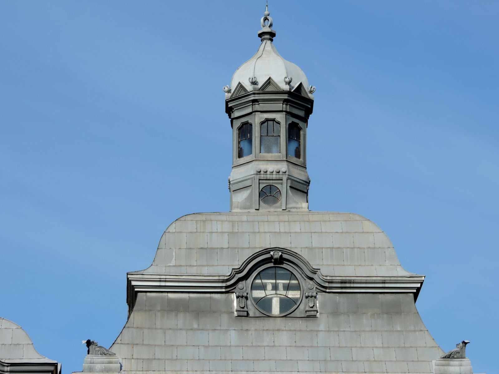 Nikon Coolpix P520 sample photo. Dome, architecture, roof, building photography