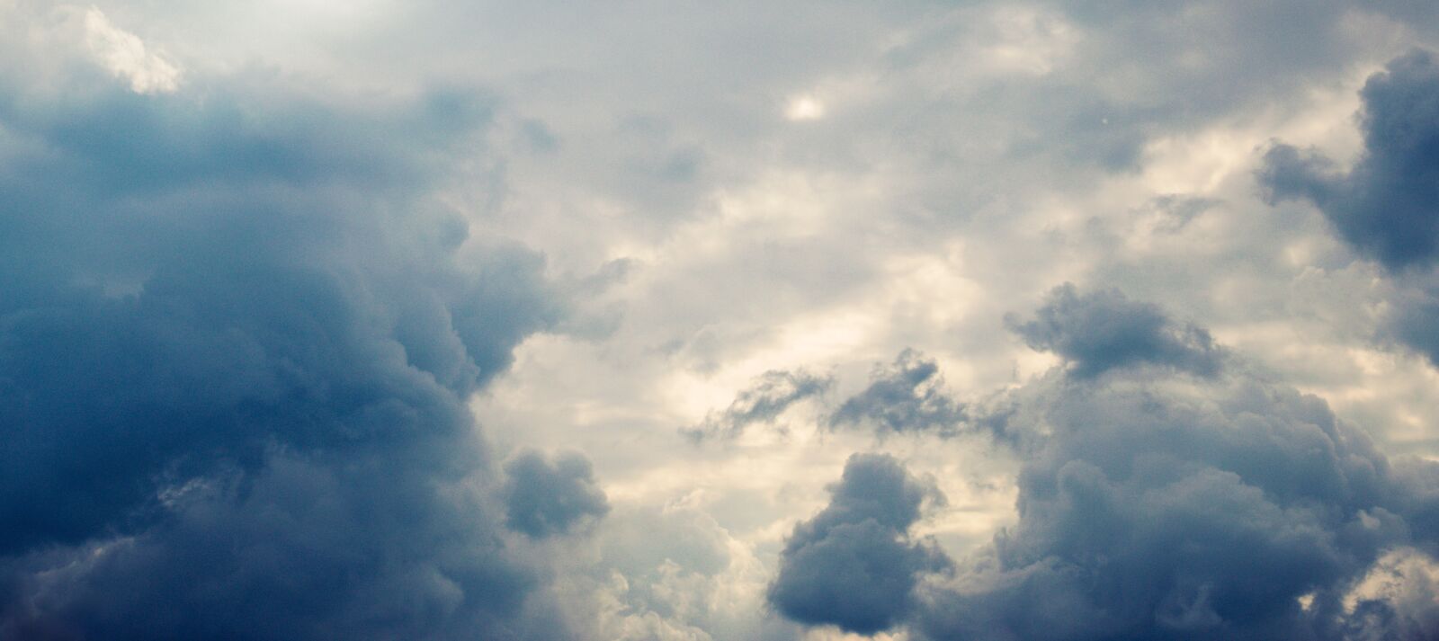 Canon EOS 70D sample photo. Clouds, the sky, blue photography