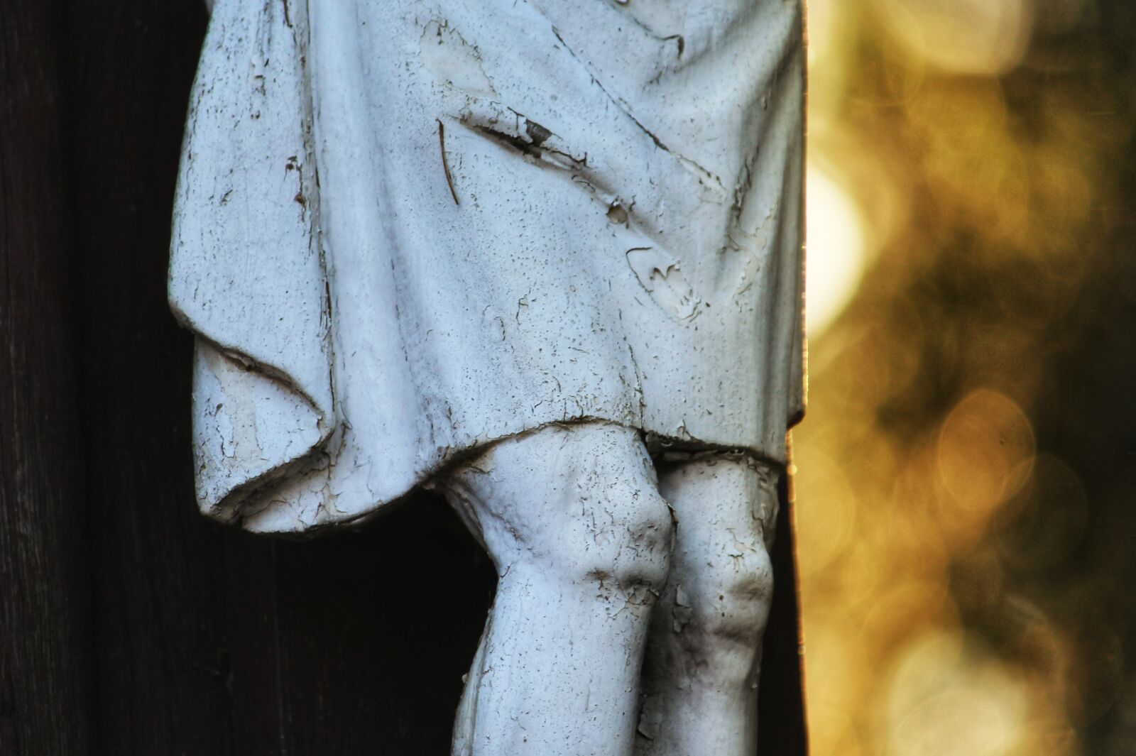 Canon EOS 1200D (EOS Rebel T5 / EOS Kiss X70 / EOS Hi) sample photo. Jesus, christ, cemetery photography