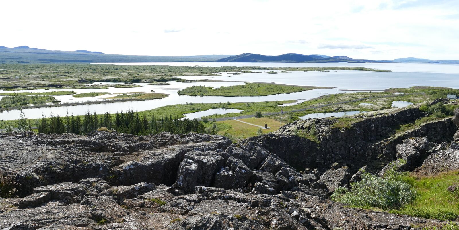 Panasonic Lumix DMC-FZ1000 sample photo. Iceland, thingvellir, parliament photography