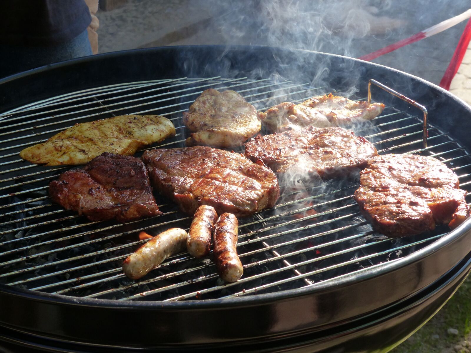 Panasonic Lumix DMC-FZ200 sample photo. Meat, grill, barbecue photography