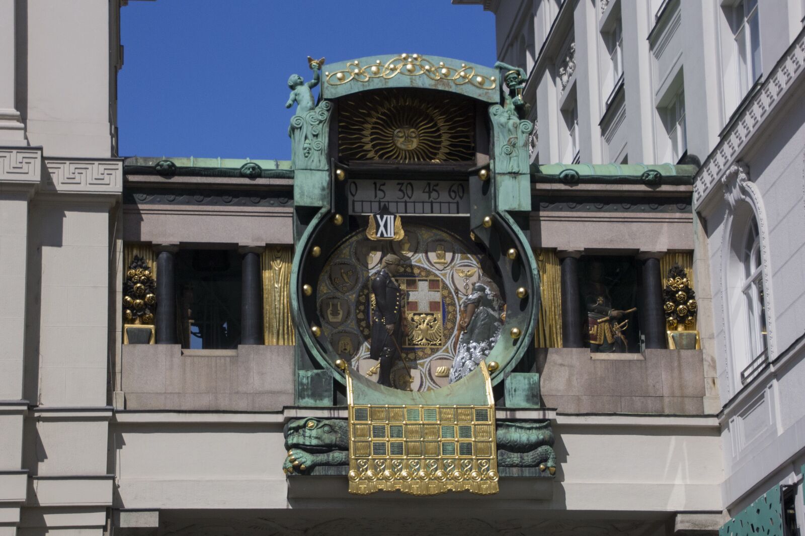 Canon EOS 60D sample photo. Vienna, clock, building photography